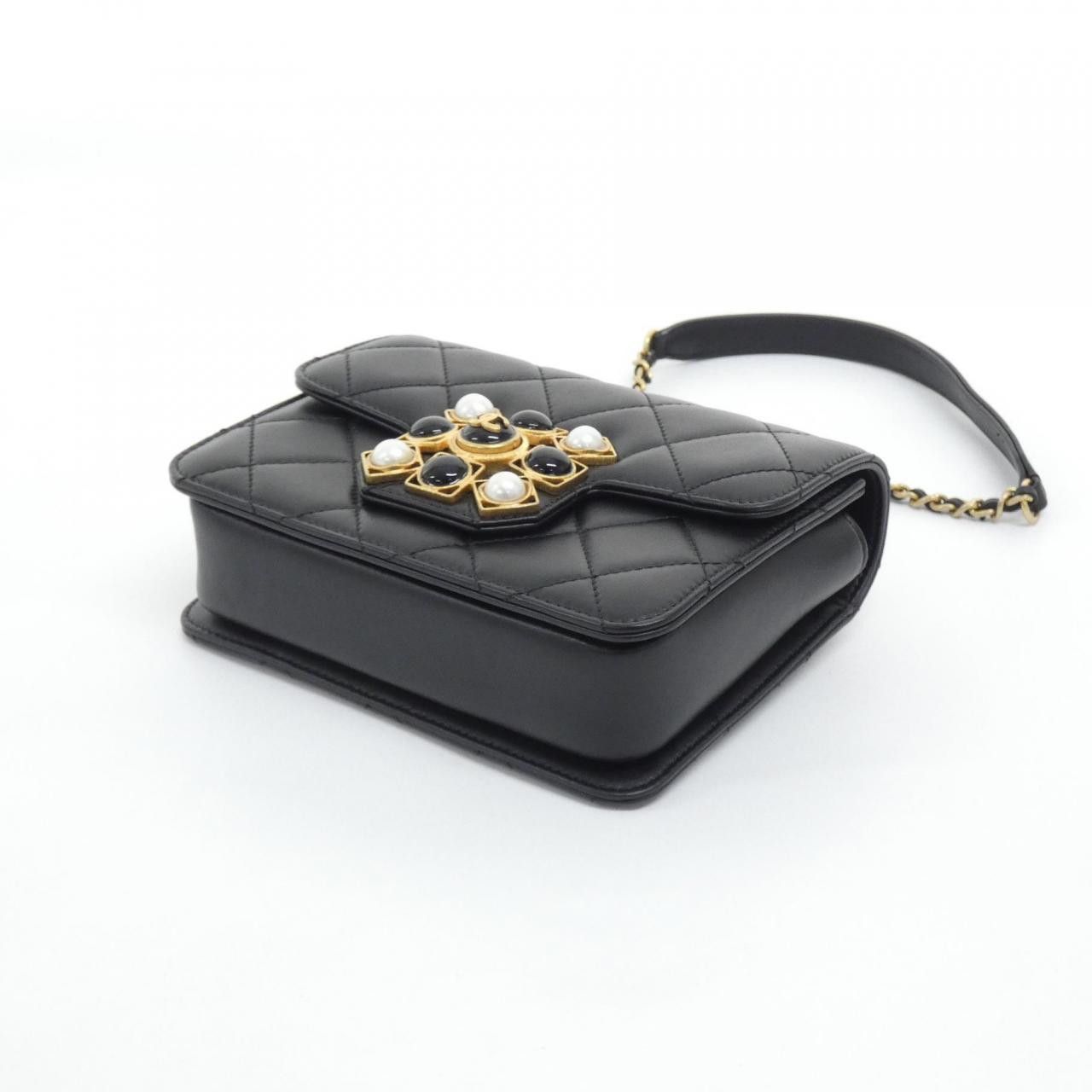 Chanel Chanel Chanel Calfskin Bag Leather Crossbody Bag AS1889 DUTY FREE for USA Size ONE SIZE - 3 Thumbnail