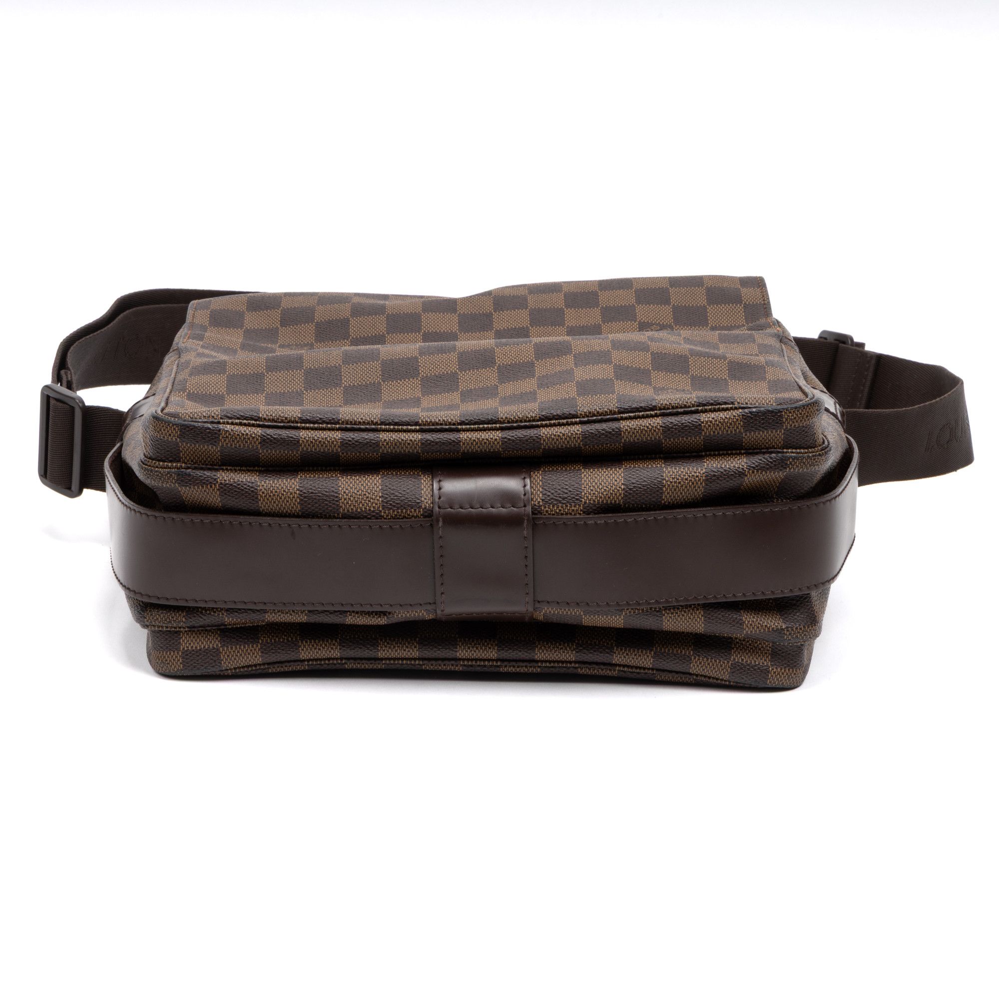 Louis Vuitton Naviglio Size ONE SIZE - 6 Thumbnail