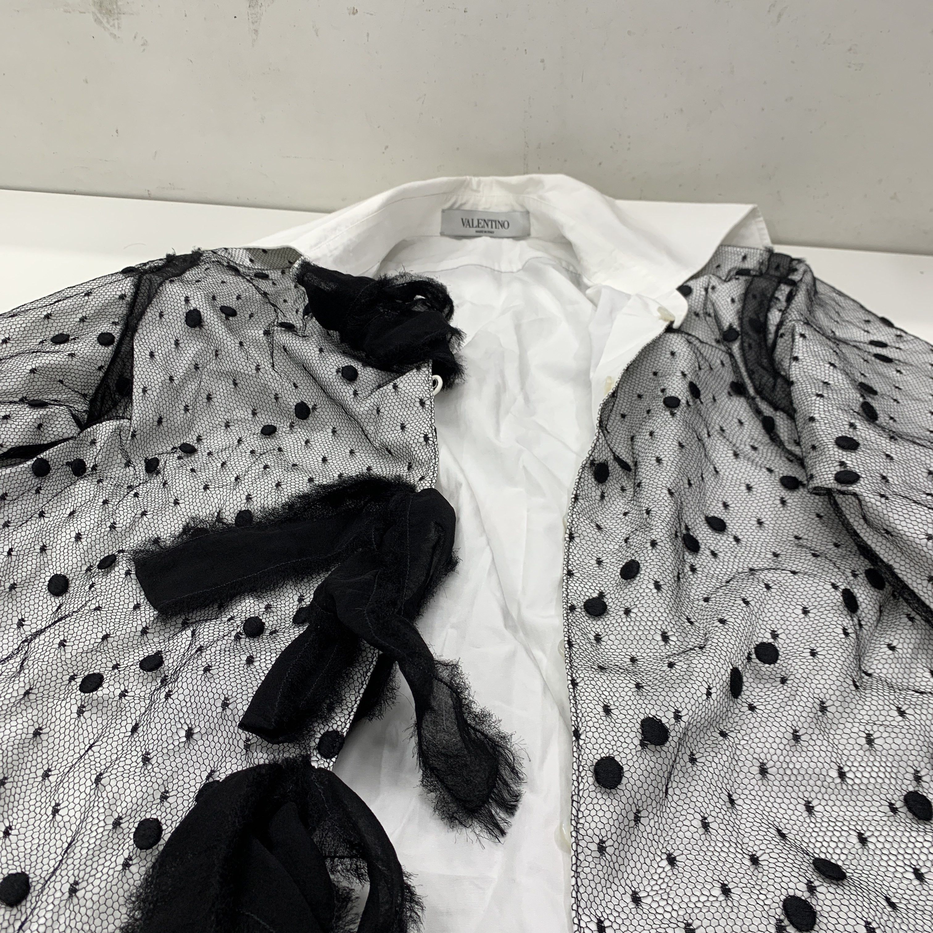 Valentino Valentino Dot Pattern Bow Button Up Size 42 Size M / US 6-8 / IT 42-44 - 3 Thumbnail