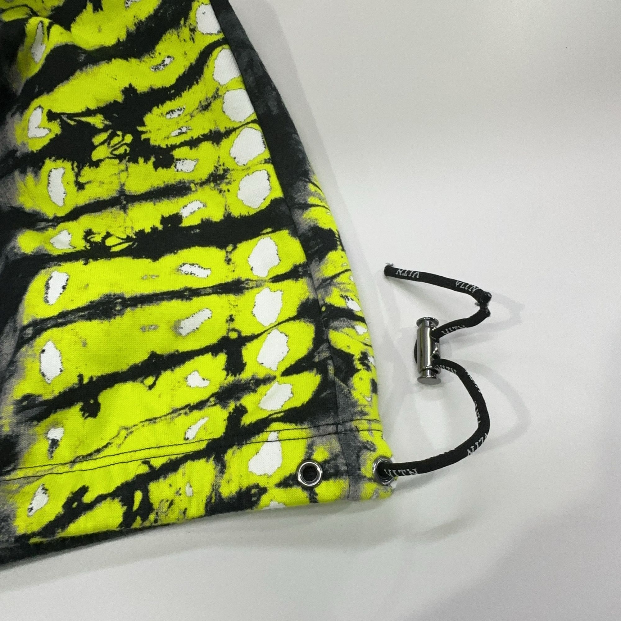 Valentino Valentino VLTN Tie-Dye Half-Zip Sweatshirt Size S Size US S / EU 44-46 / 1 - 9 Thumbnail