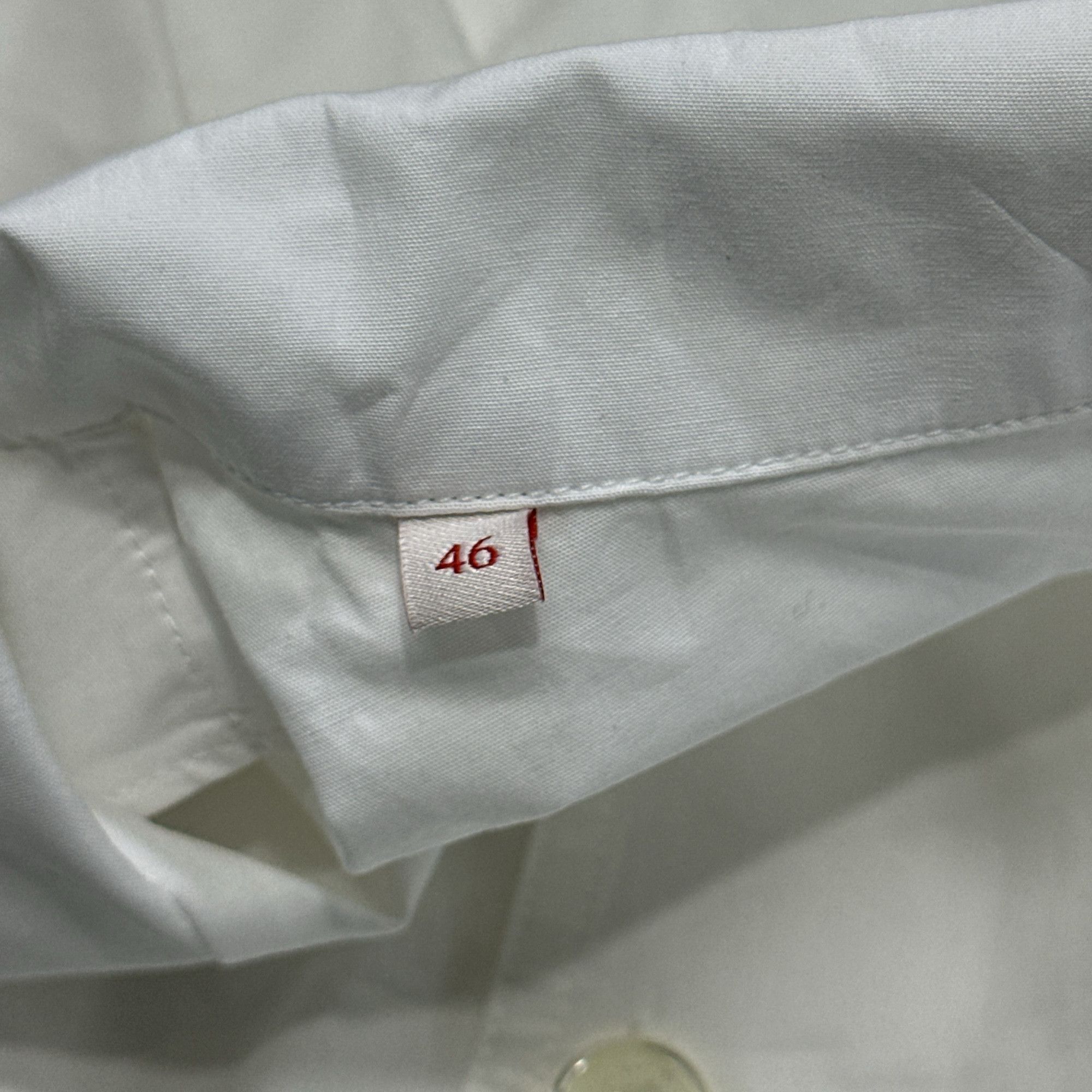 Valentino Valentino Logo Patch Button Up Shirt Size S Size US S / EU 44-46 / 1 - 5 Thumbnail