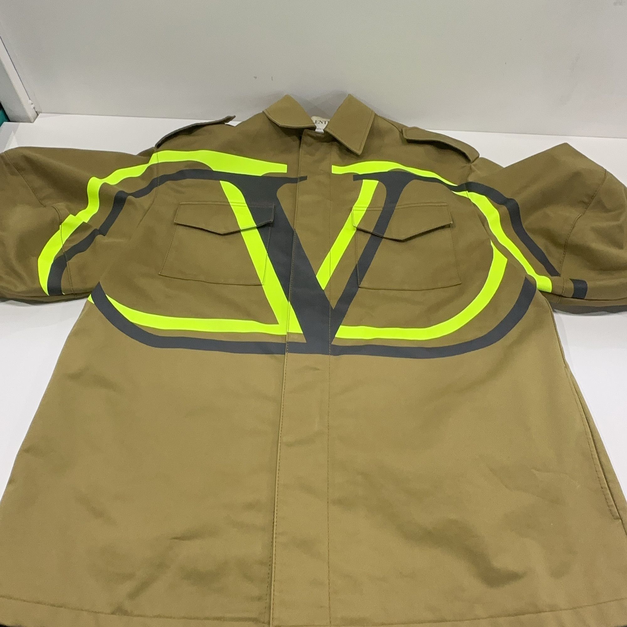 Valentino Valentino V Logo Light Jacket Size 42 Size US XS / EU 42 / 0 - 13 Thumbnail