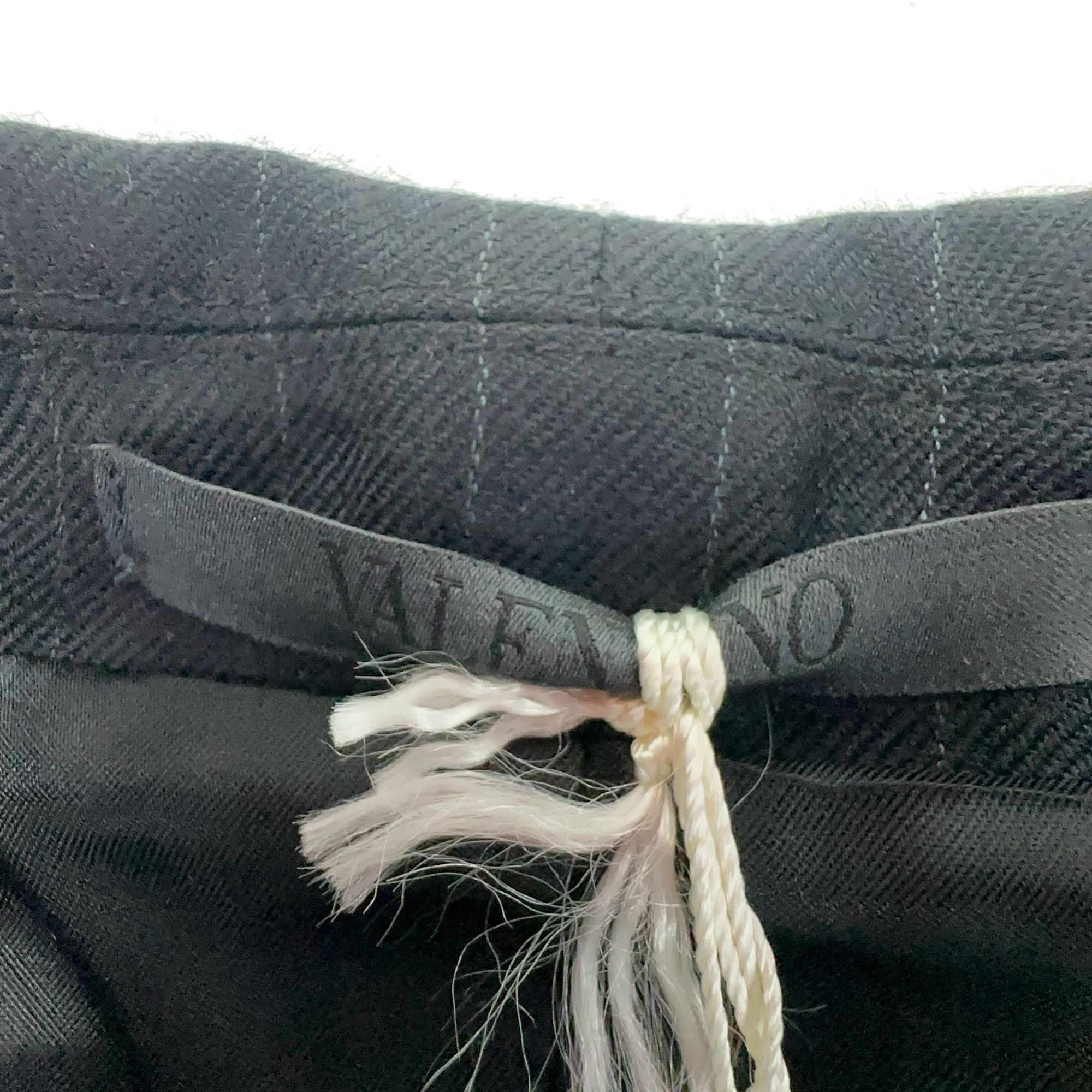 Valentino Valentino Pinstripe Blazer Size M Size 38R - 4 Thumbnail