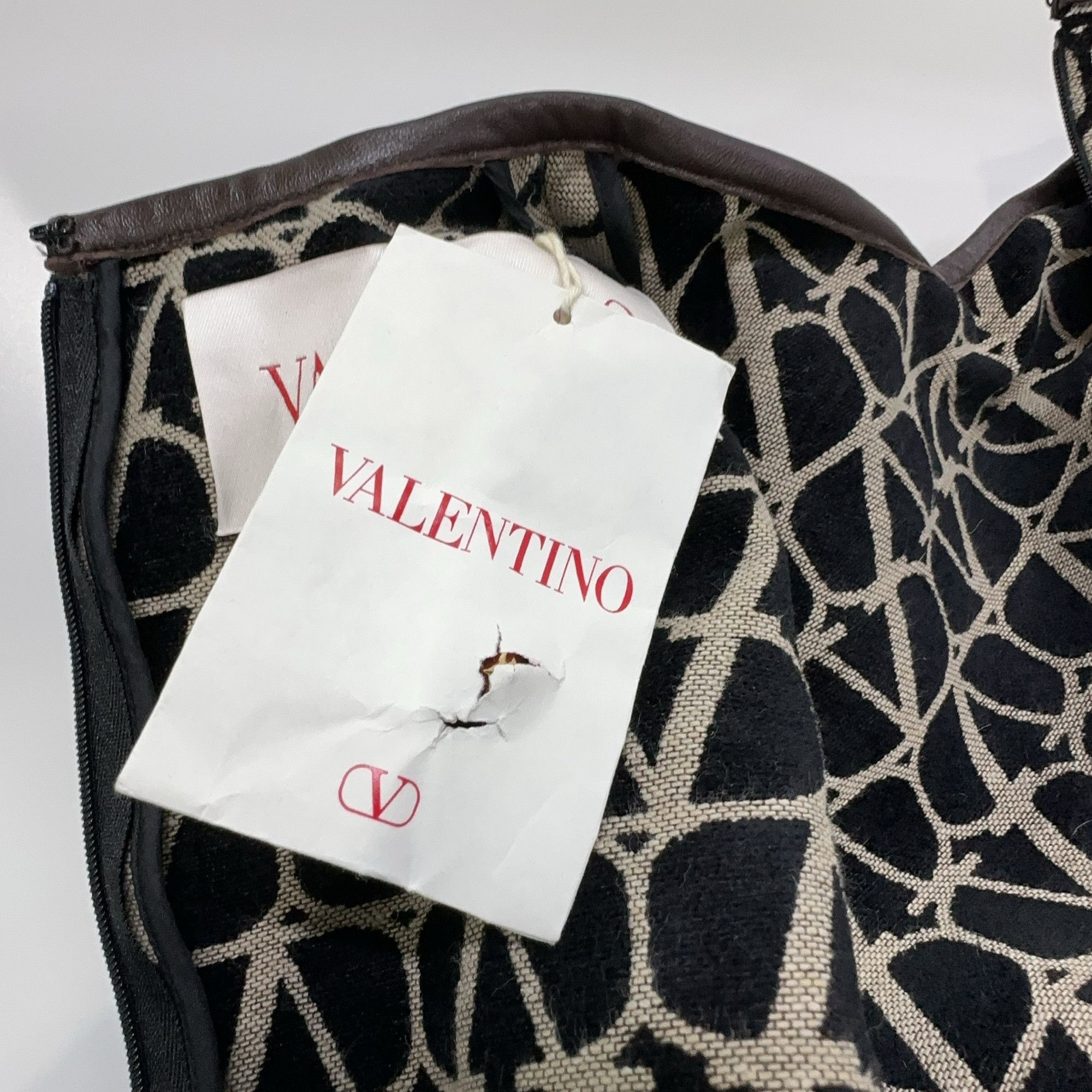 Valentino Valentino Monogram Mini Dress Size 38 Size XS / US 0-2 / IT 36-38 - 5 Thumbnail