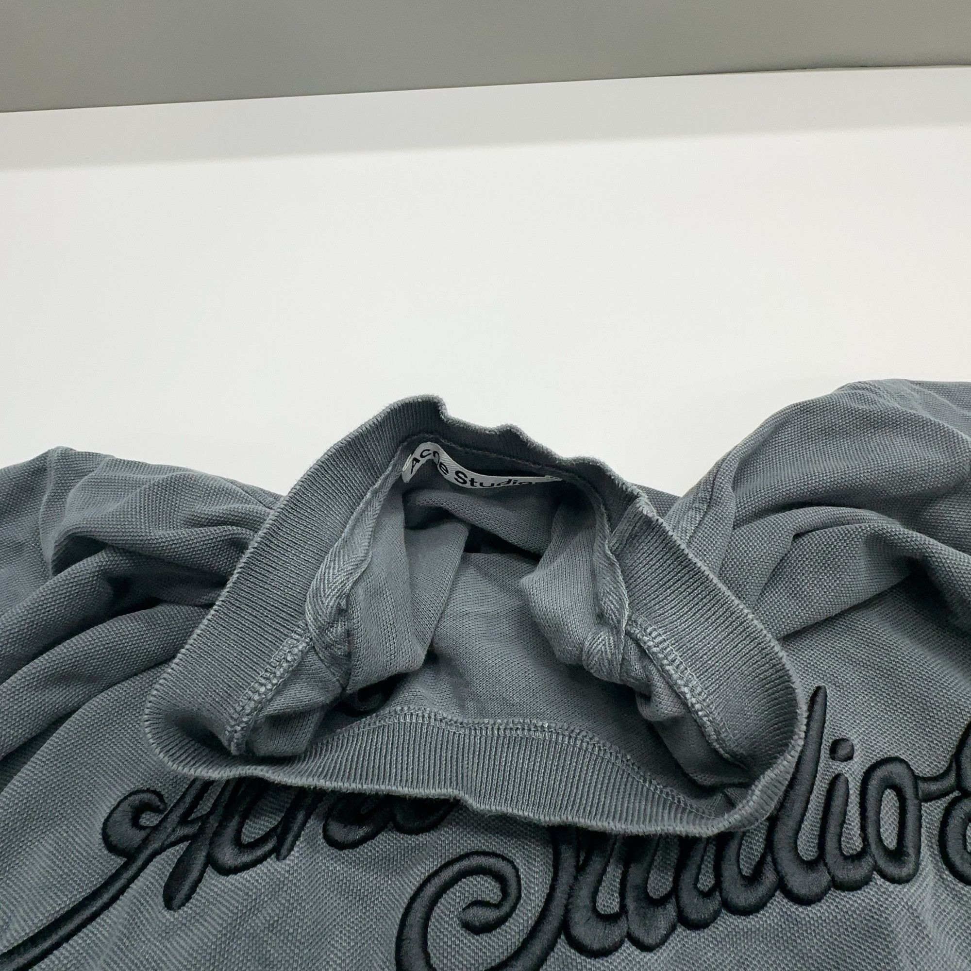 Acne Studios Acne Studios Embroidered Logo T-Shirt Size L Size US L / EU 52-54 / 3 - 5 Thumbnail