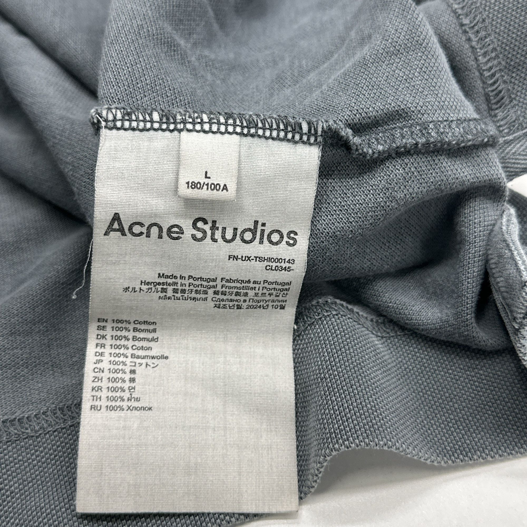 Acne Studios Acne Studios Embroidered Logo T-Shirt Size L Size US L / EU 52-54 / 3 - 4 Thumbnail