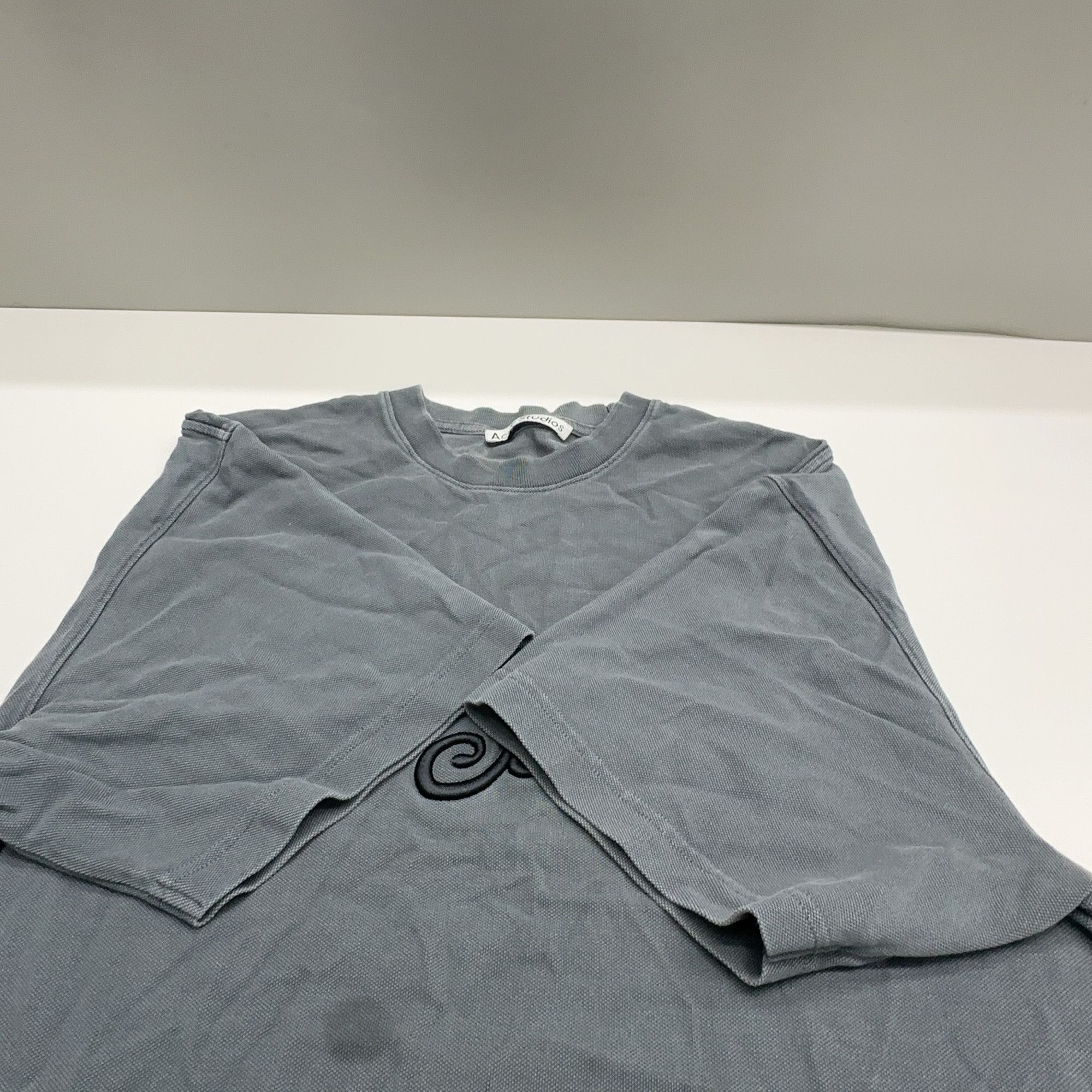 Acne Studios Acne Studios Embroidered Logo T-Shirt Size L Size US L / EU 52-54 / 3 - 9 Thumbnail