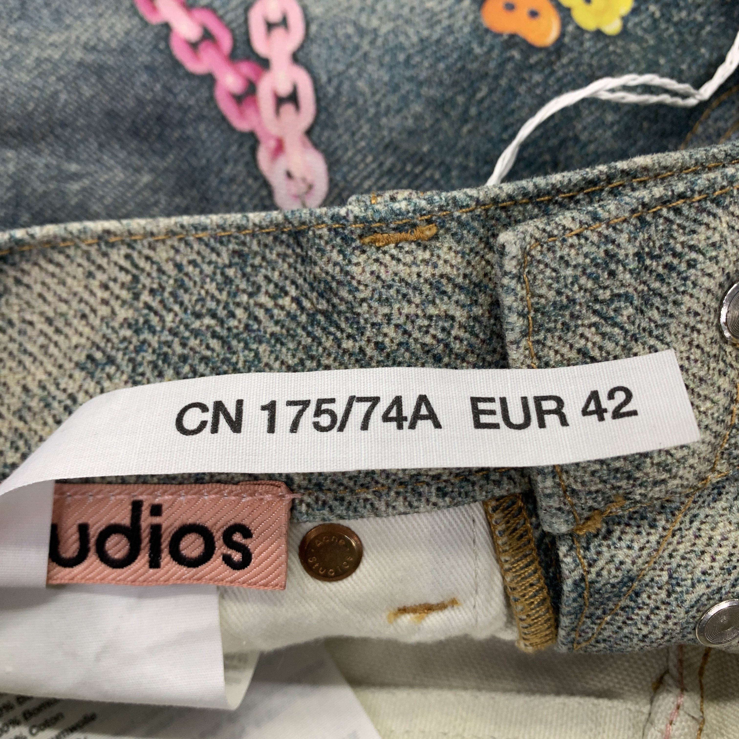 Acne Studios Acne Studios Embellished Denim Shorts Size 26 Size US 26 / EU 42 - 2 Thumbnail