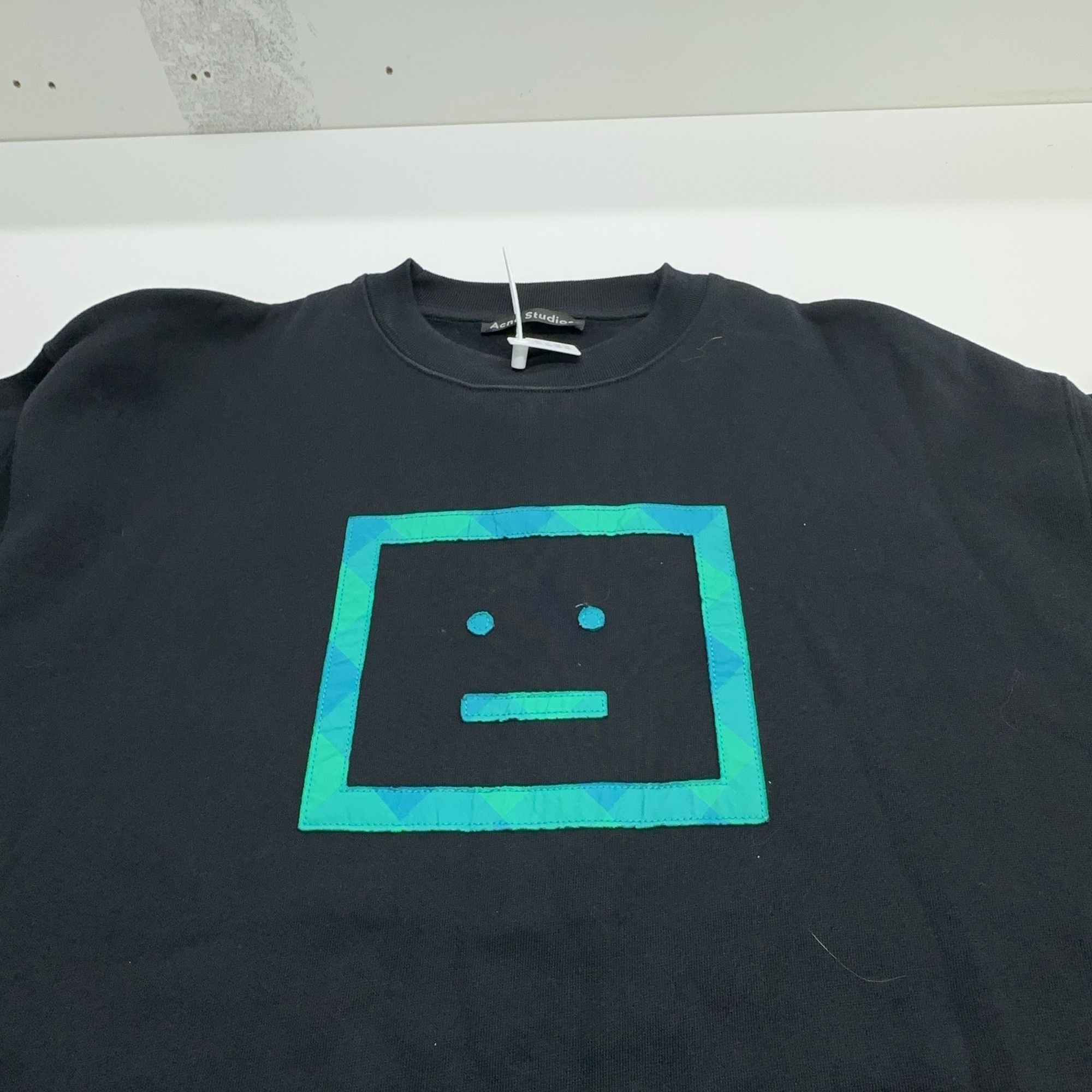 Acne Studios Acne Studios Face Patch Sweatshirt Size XS Size US XS / EU 42 / 0 - 6 Thumbnail
