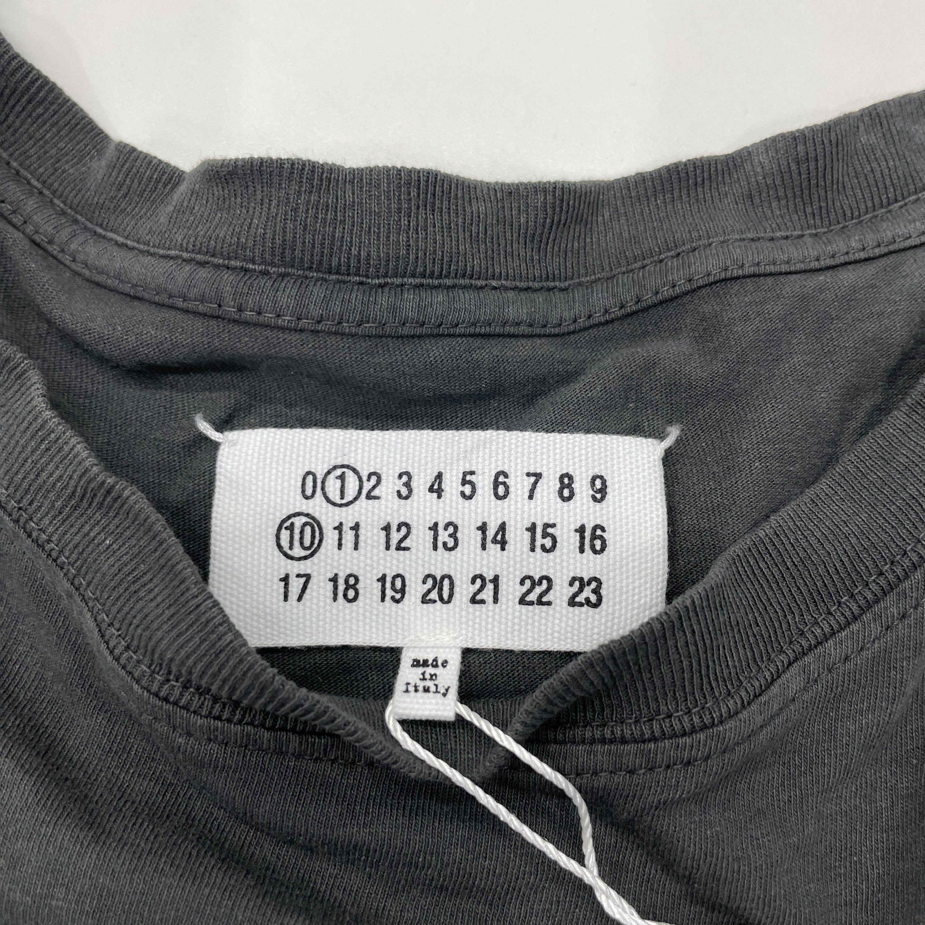 Maison Margiela Maison Margiela Logo Print T-Shirt Size XL Size XL / US 12-14 / IT 48-50 - 3 Thumbnail