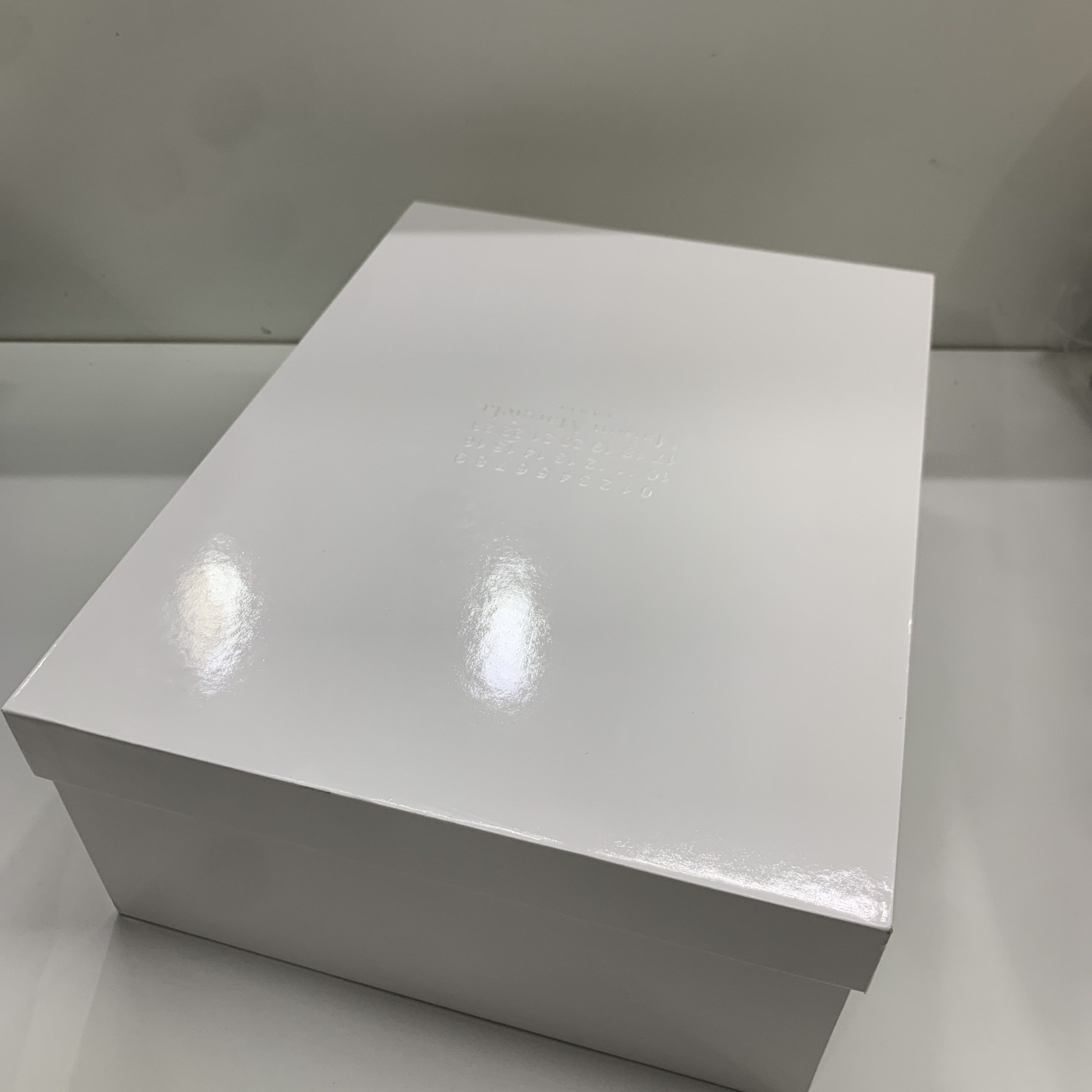 Maison Margiela Maison Margiela Replica Low-Top Sneakers Size 9 Size US 9 / EU 42 - 10 Thumbnail