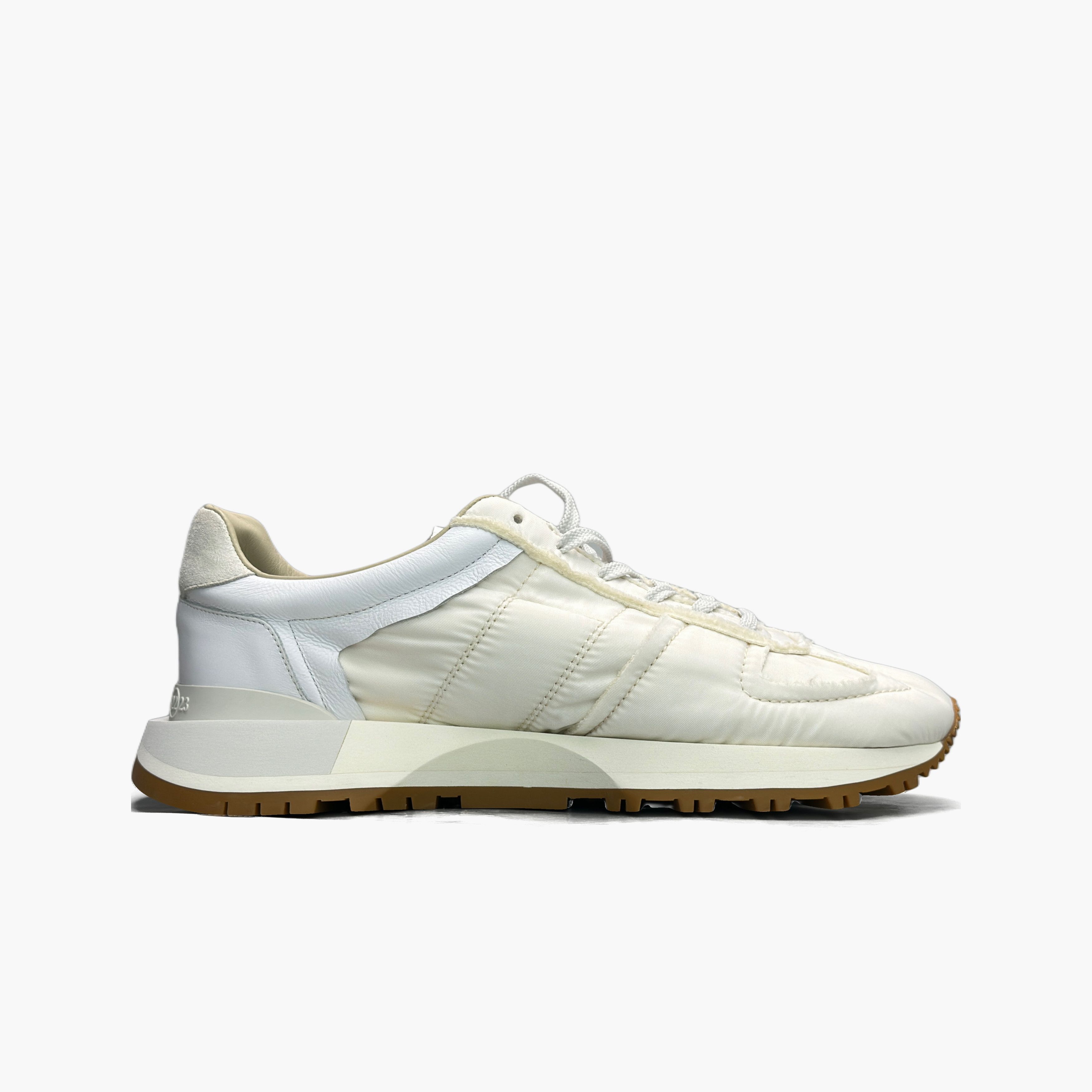 Maison Margiela Maison Margiela Replica Low-Top Sneakers Size 9 Size US 9 / EU 42 - 2 Thumbnail