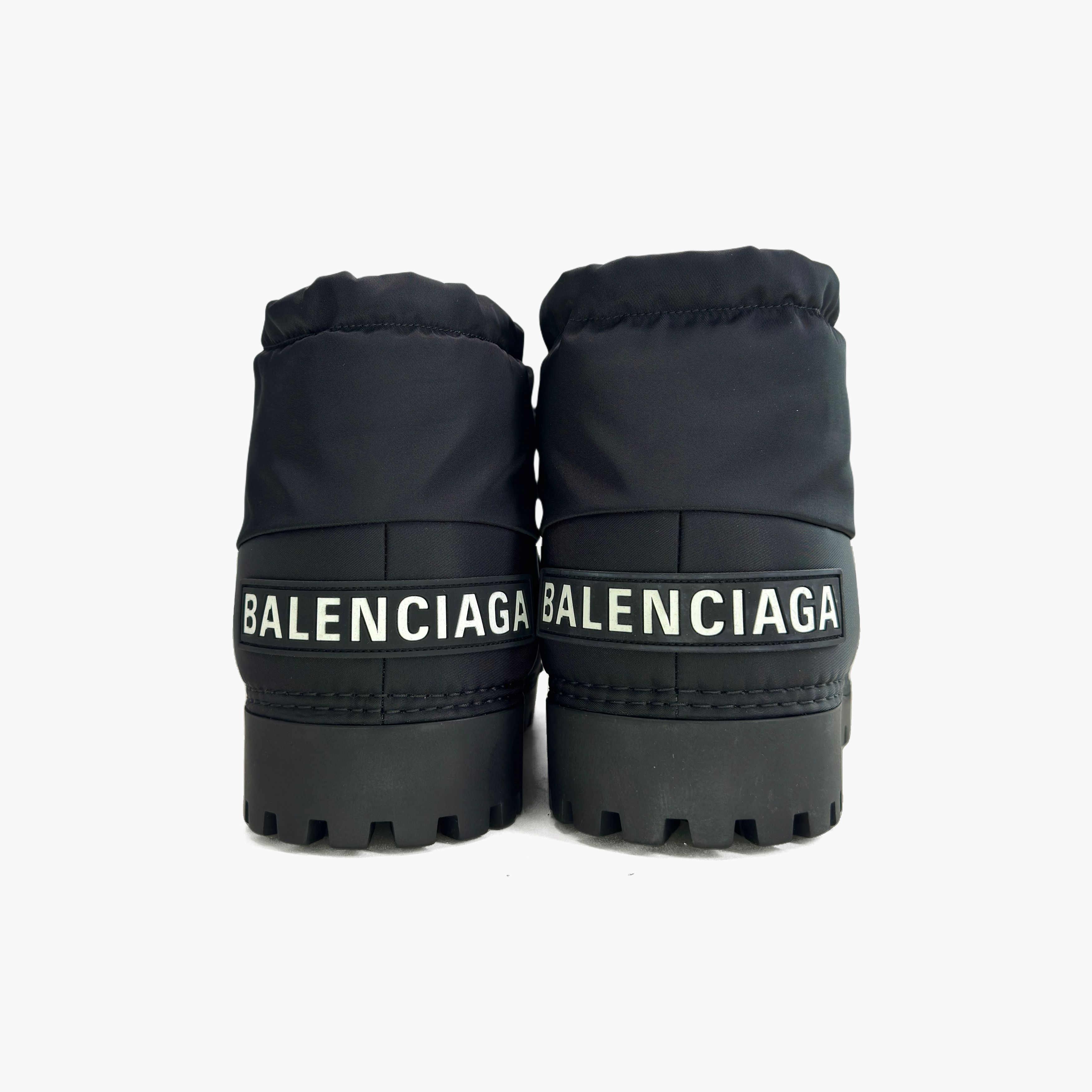 Balenciaga Balenciaga Alaska Boots Size 37 Size US 7 / IT 37 - 6 Thumbnail