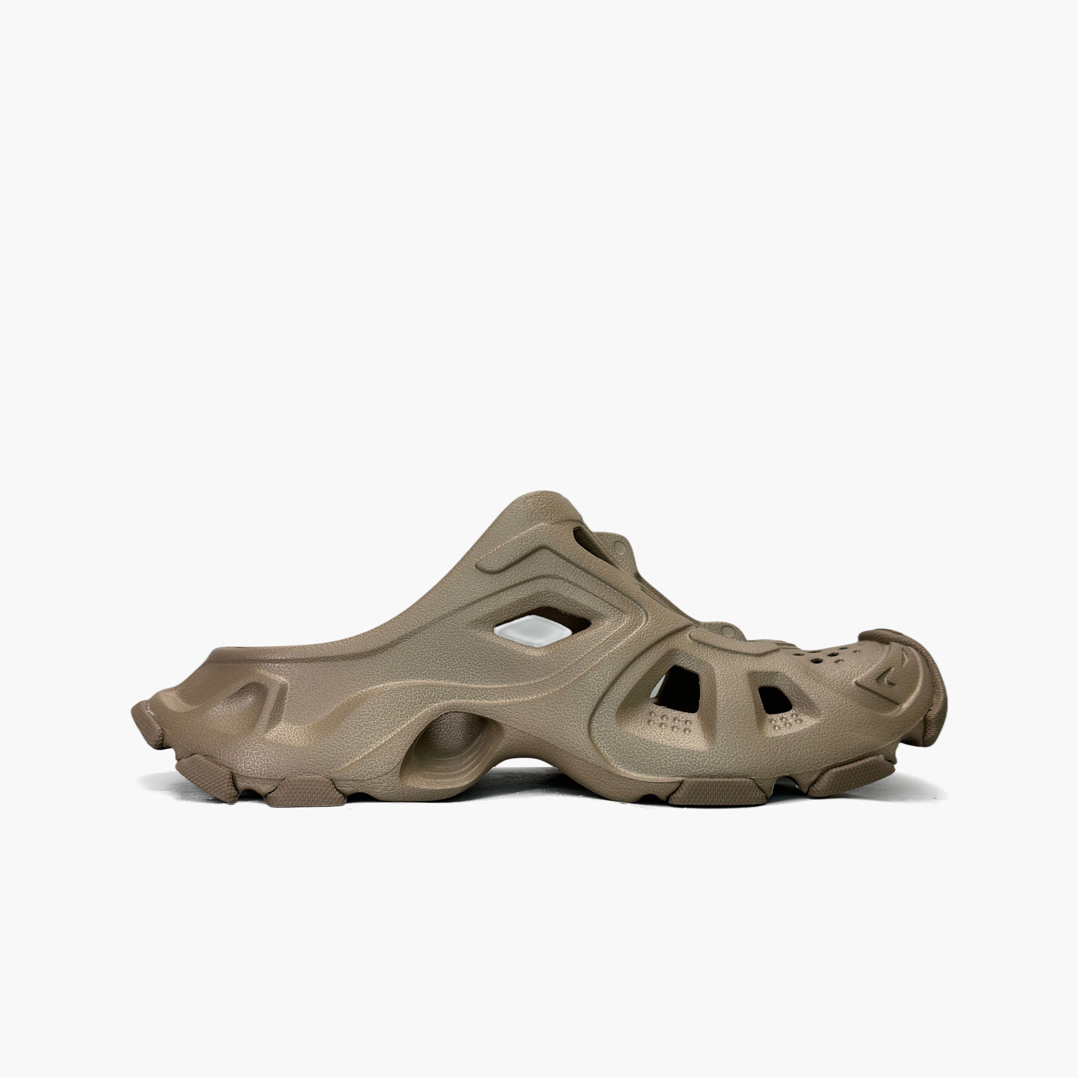 Balenciaga Balenciaga Molded Clog Sandals Brown Size 9 Size US 9 / EU 42 - 2 Thumbnail