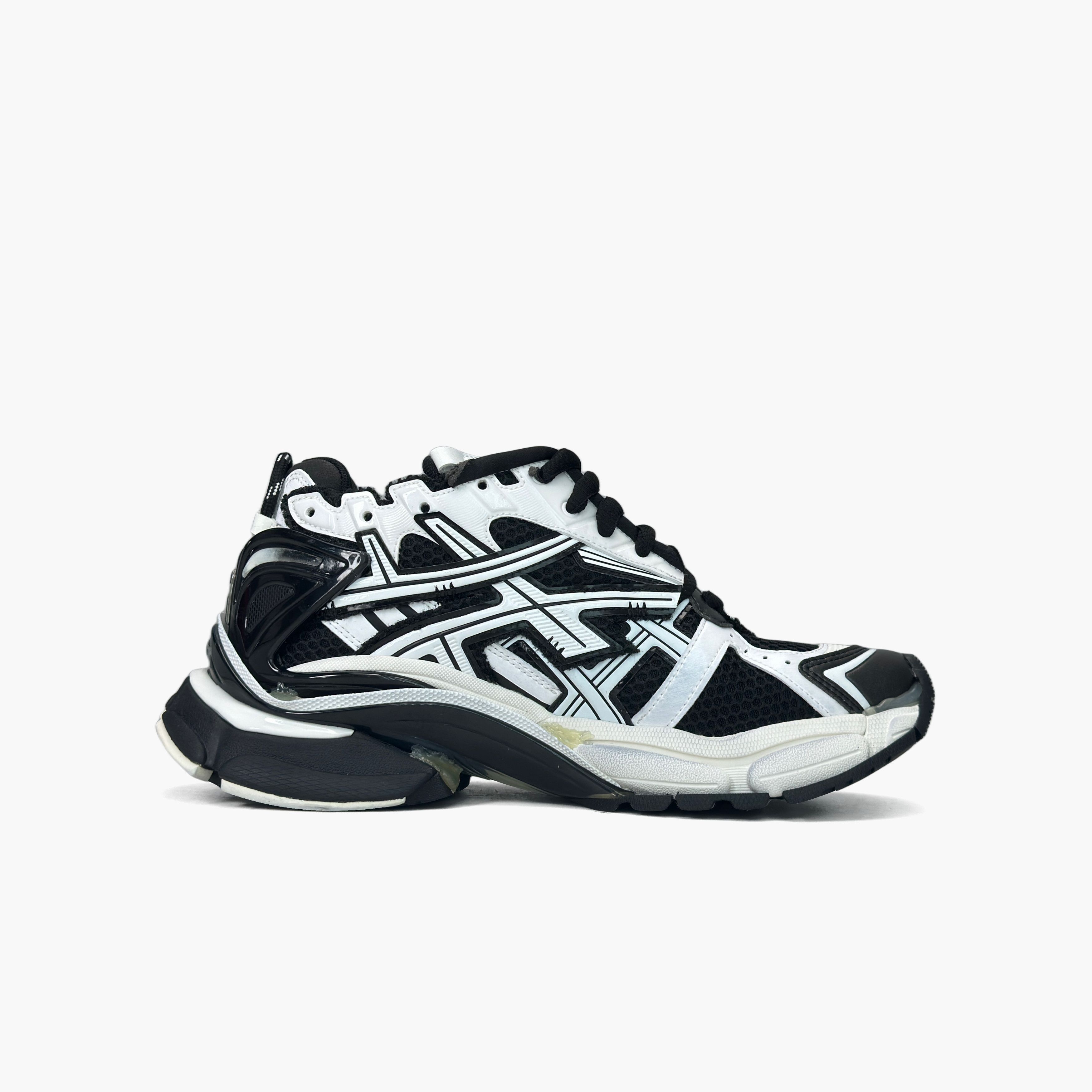 Balenciaga Balenciaga Black White Runner Sneakers Size 40 Size US 7 / EU 40 - 2 Thumbnail