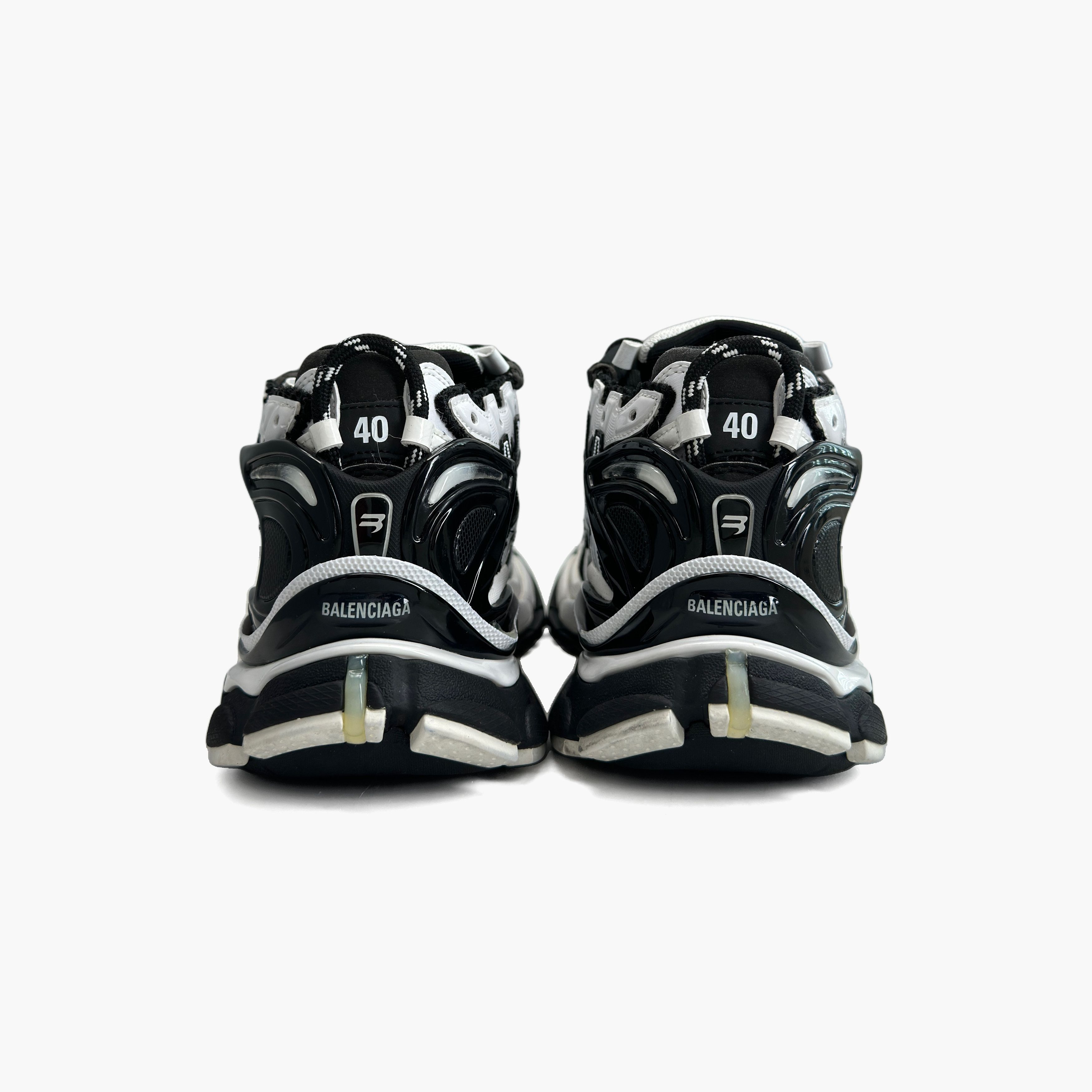 Balenciaga Balenciaga Black White Runner Sneakers Size 40 Size US 7 / EU 40 - 6 Thumbnail