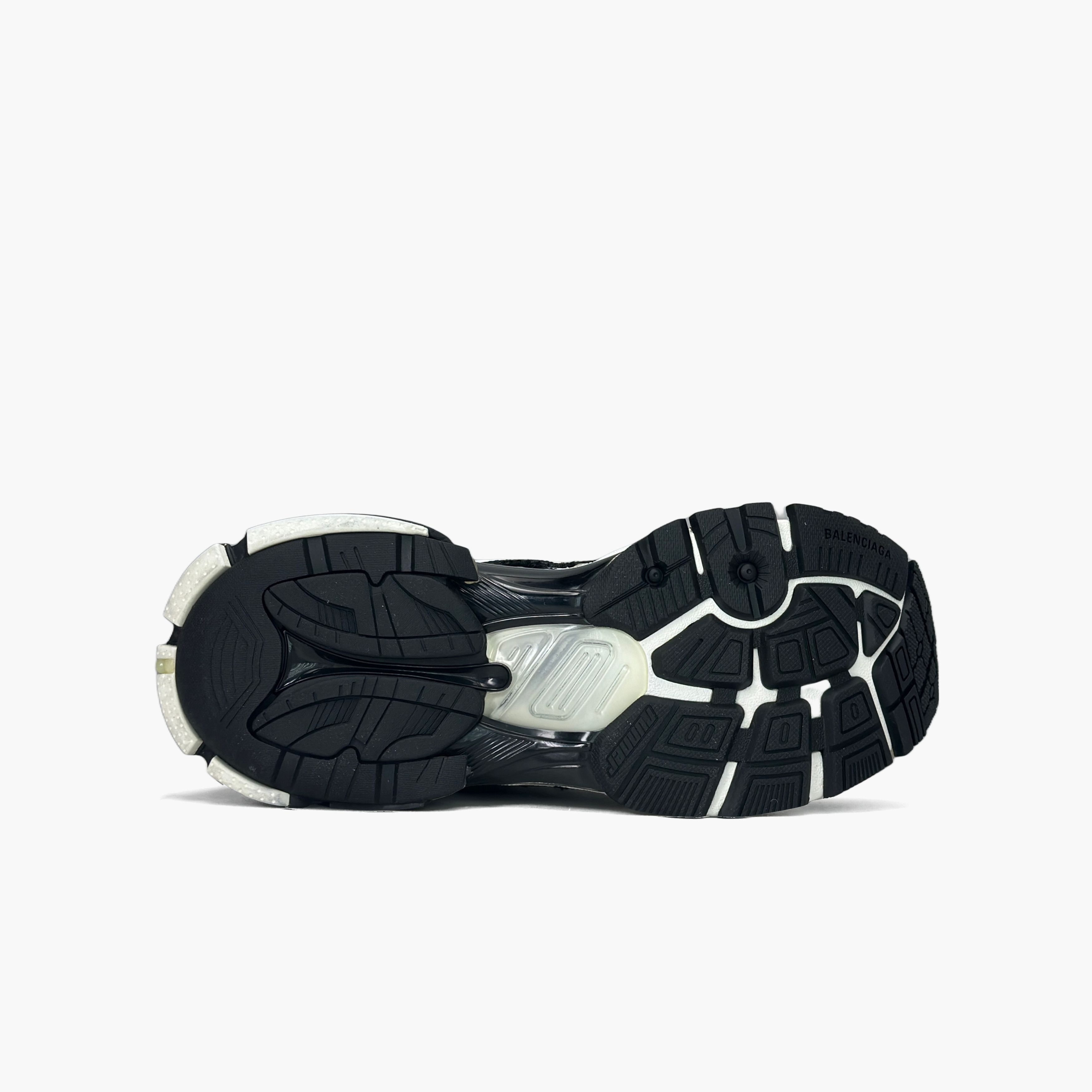 Balenciaga Balenciaga Black White Runner Sneakers Size 40 Size US 7 / EU 40 - 7 Thumbnail