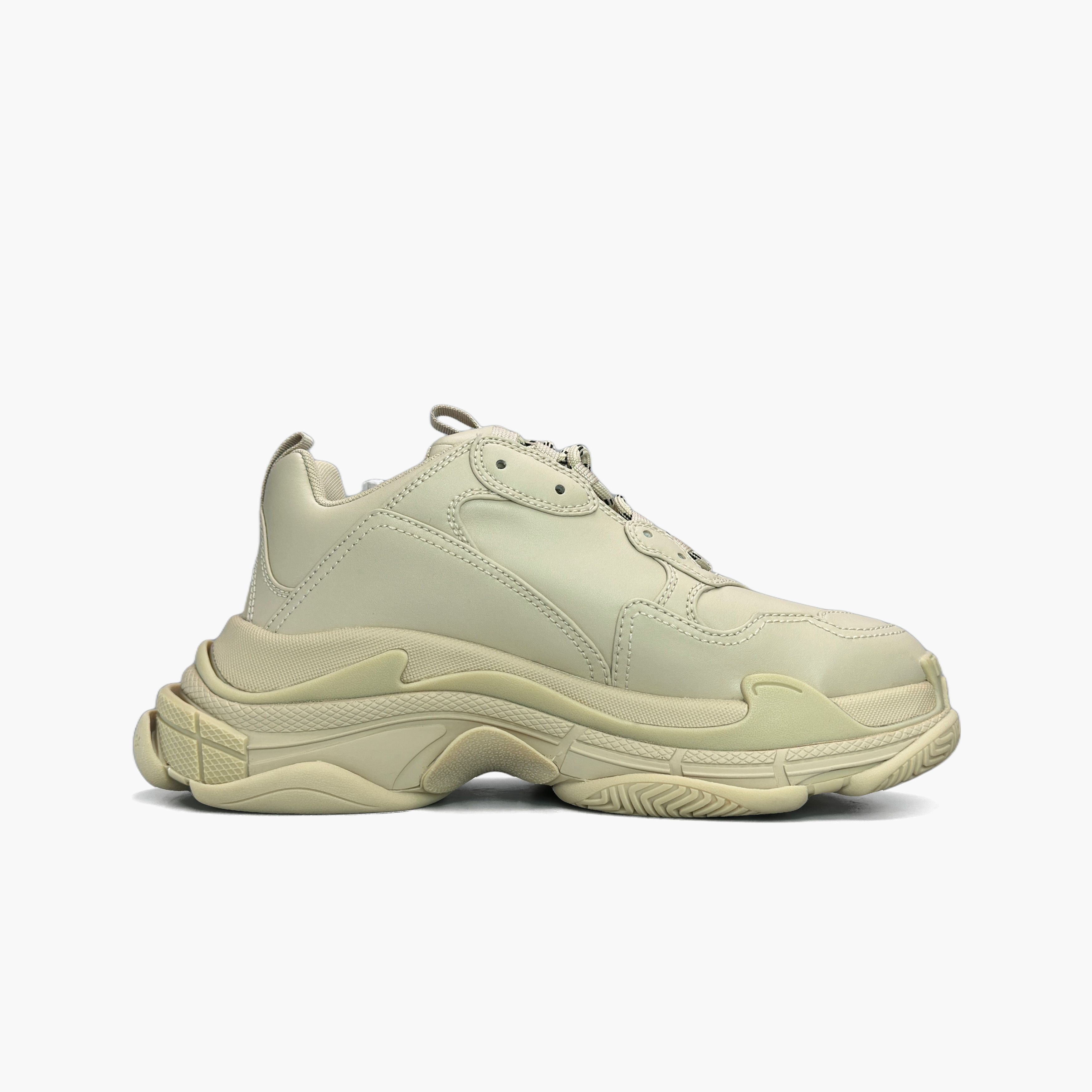Balenciaga Balenciaga Triple S Sneakers Size 41 Size US 8 / EU 41 - 2 Thumbnail