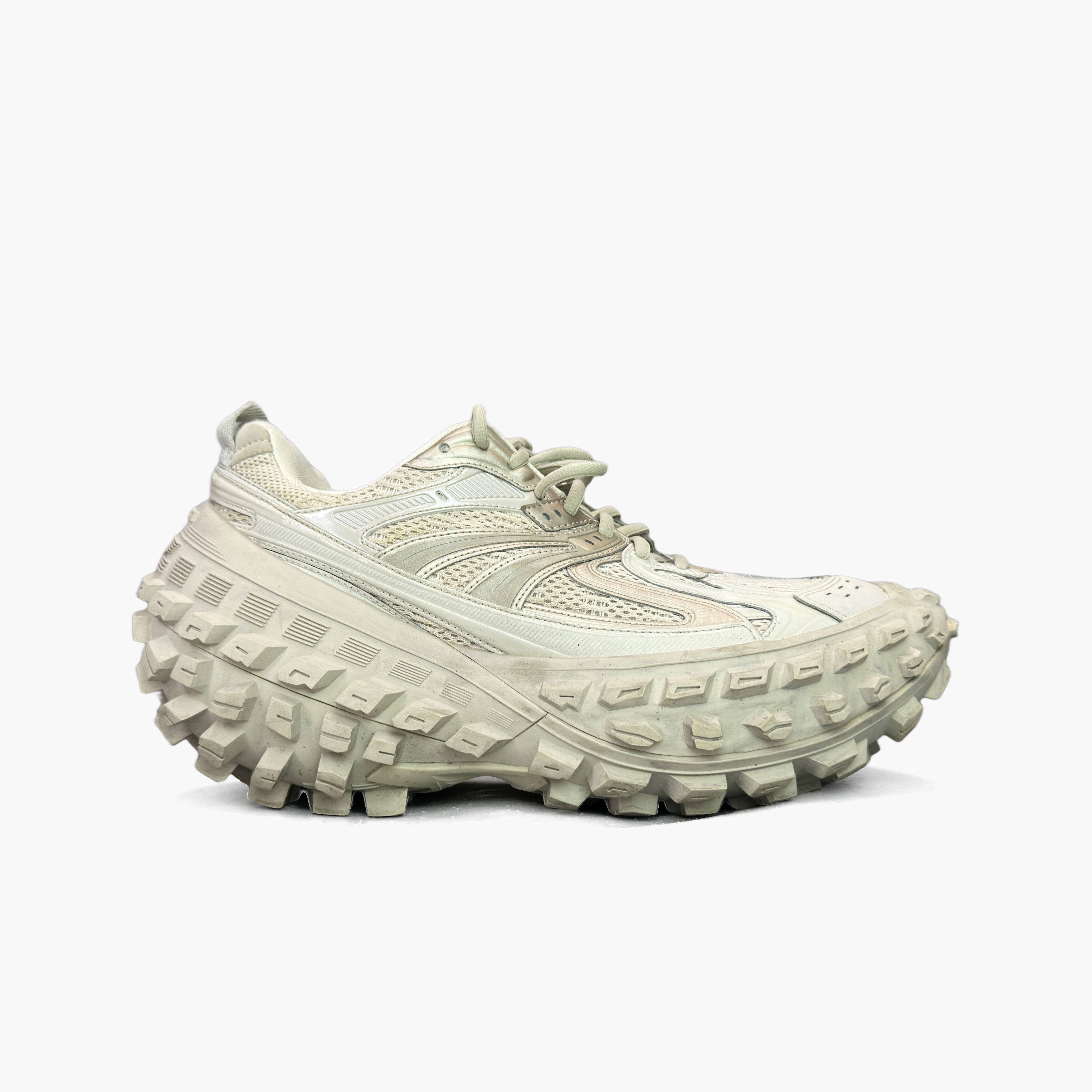 Balenciaga Balenciaga Defender Sneakers Size 9 Size US 9 / EU 42 - 4 Thumbnail