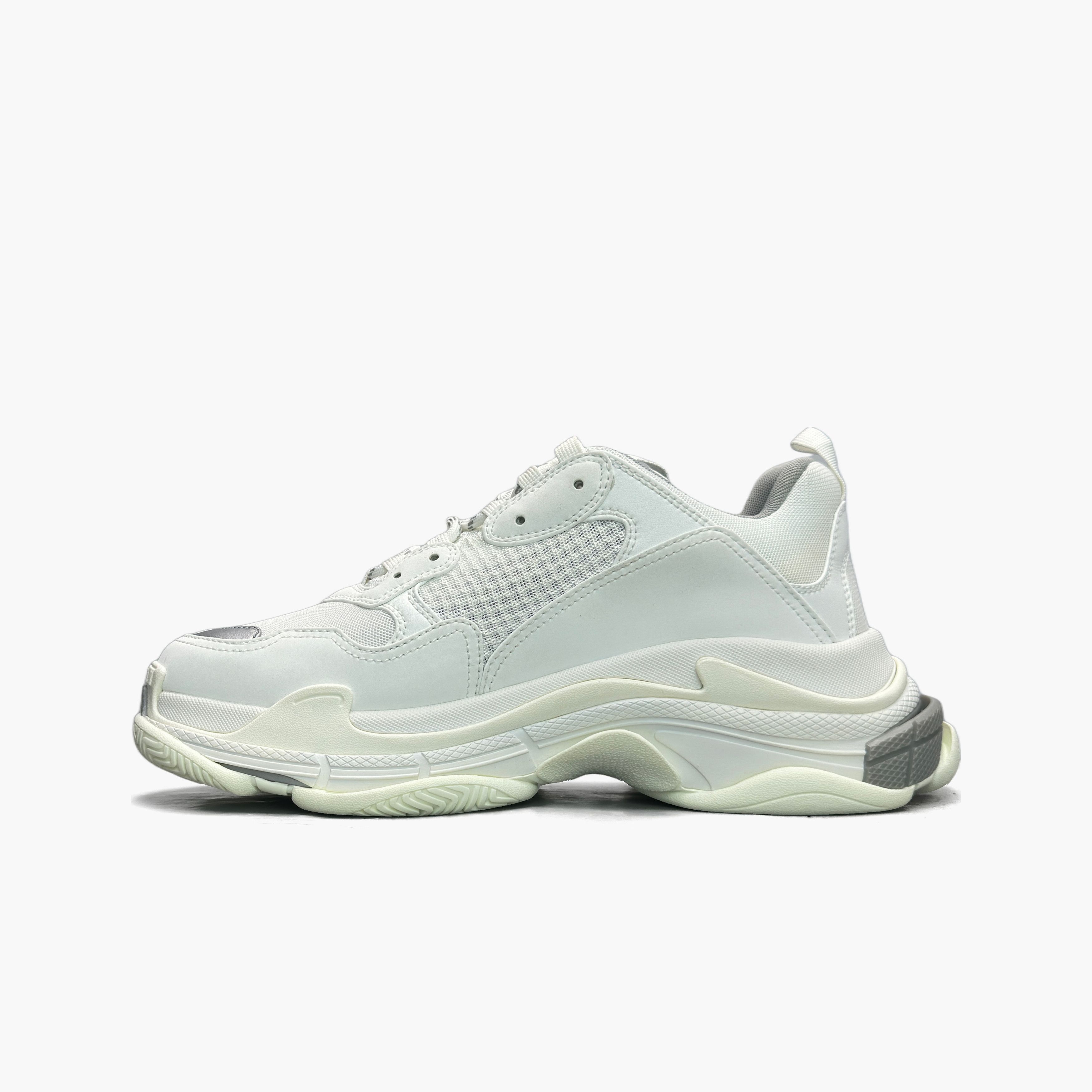Balenciaga Balenciaga Triple S Sneakers Size 44 Size US 11 / EU 44 - 3 Thumbnail
