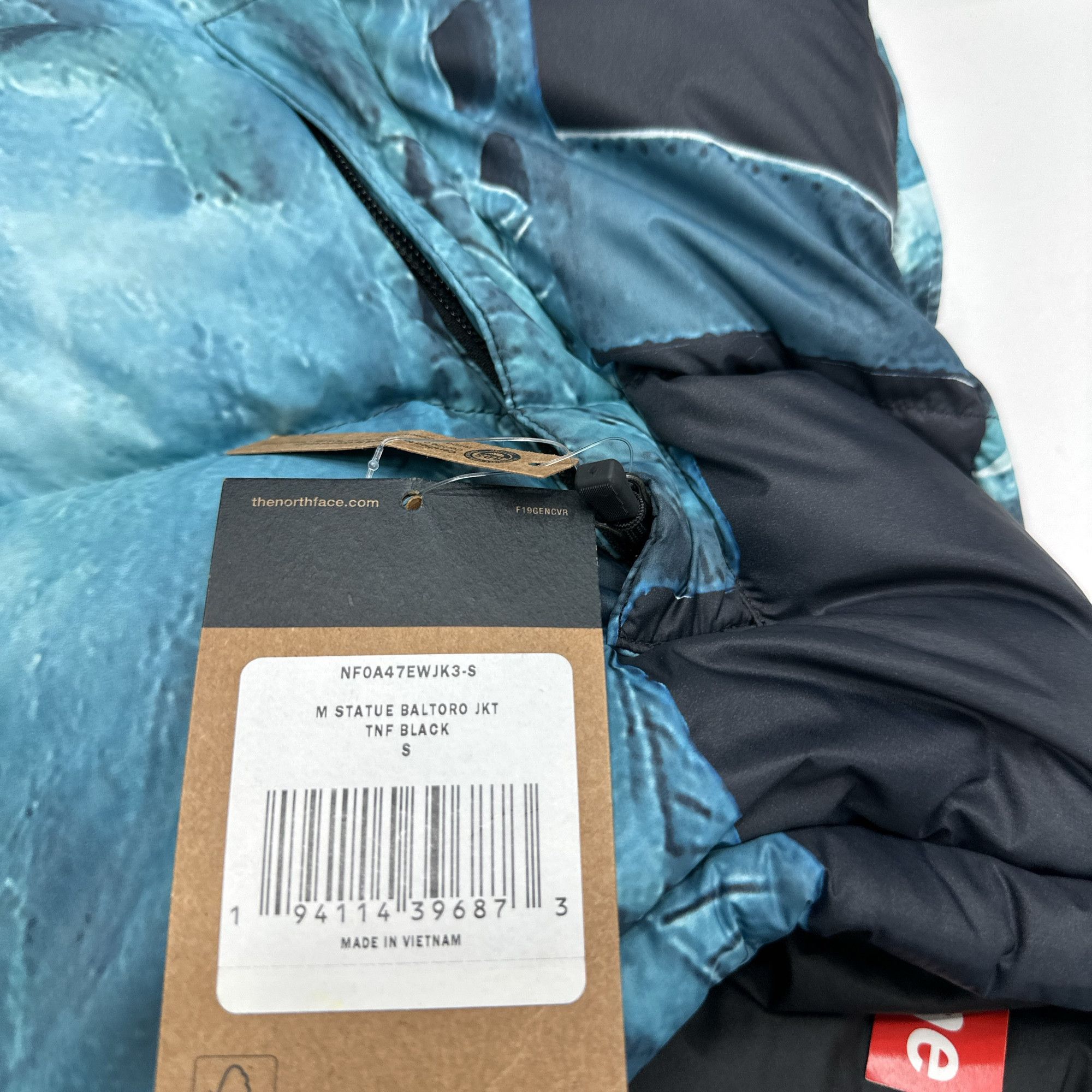Supreme Supreme x The North Face Statue of Liberty Baltoro Jacket S Size US S / EU 44-46 / 1 - 6 Thumbnail
