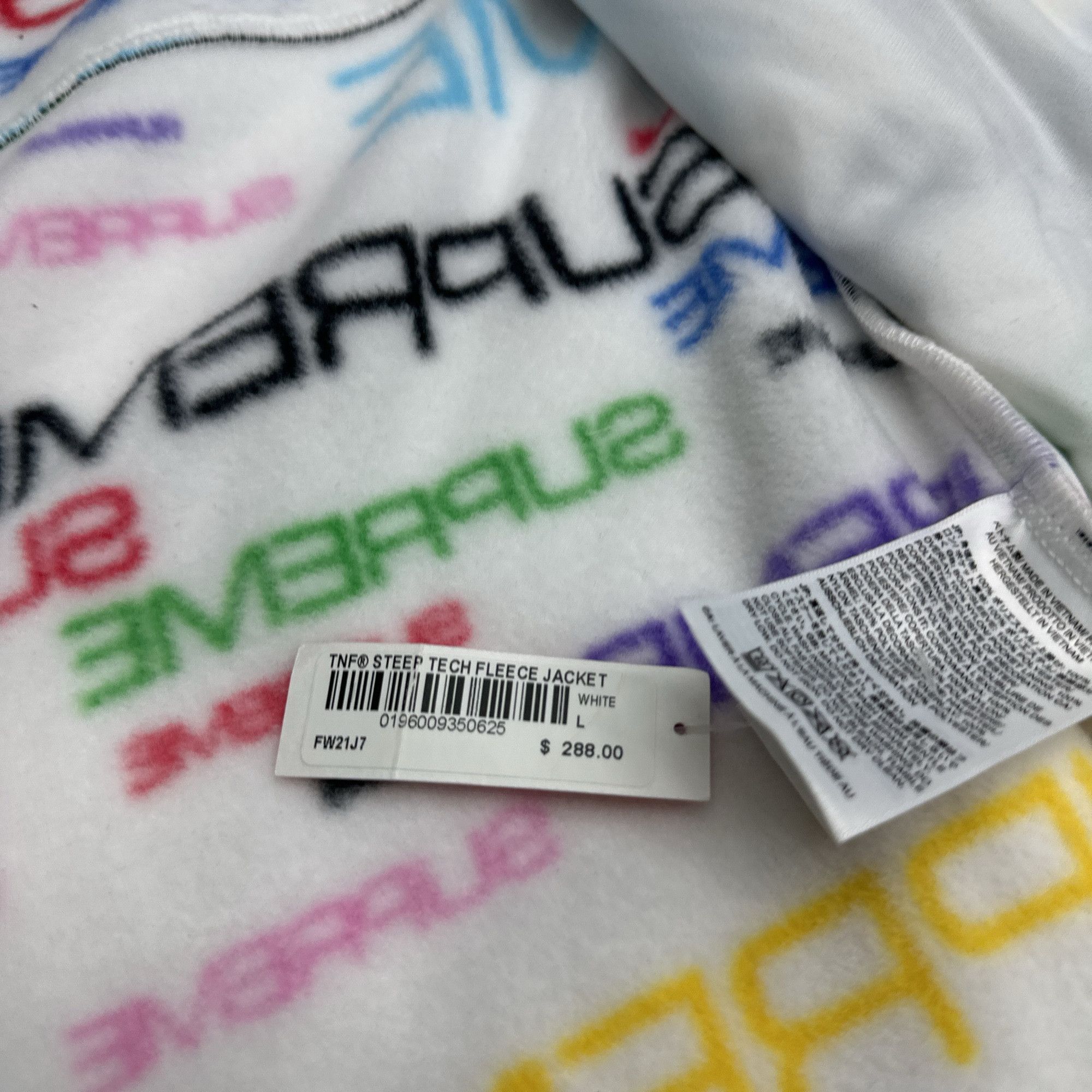 Supreme Supreme x The North Face Multi Logo Steep Tech Jacket L Size US L / EU 52-54 / 3 - 6 Thumbnail