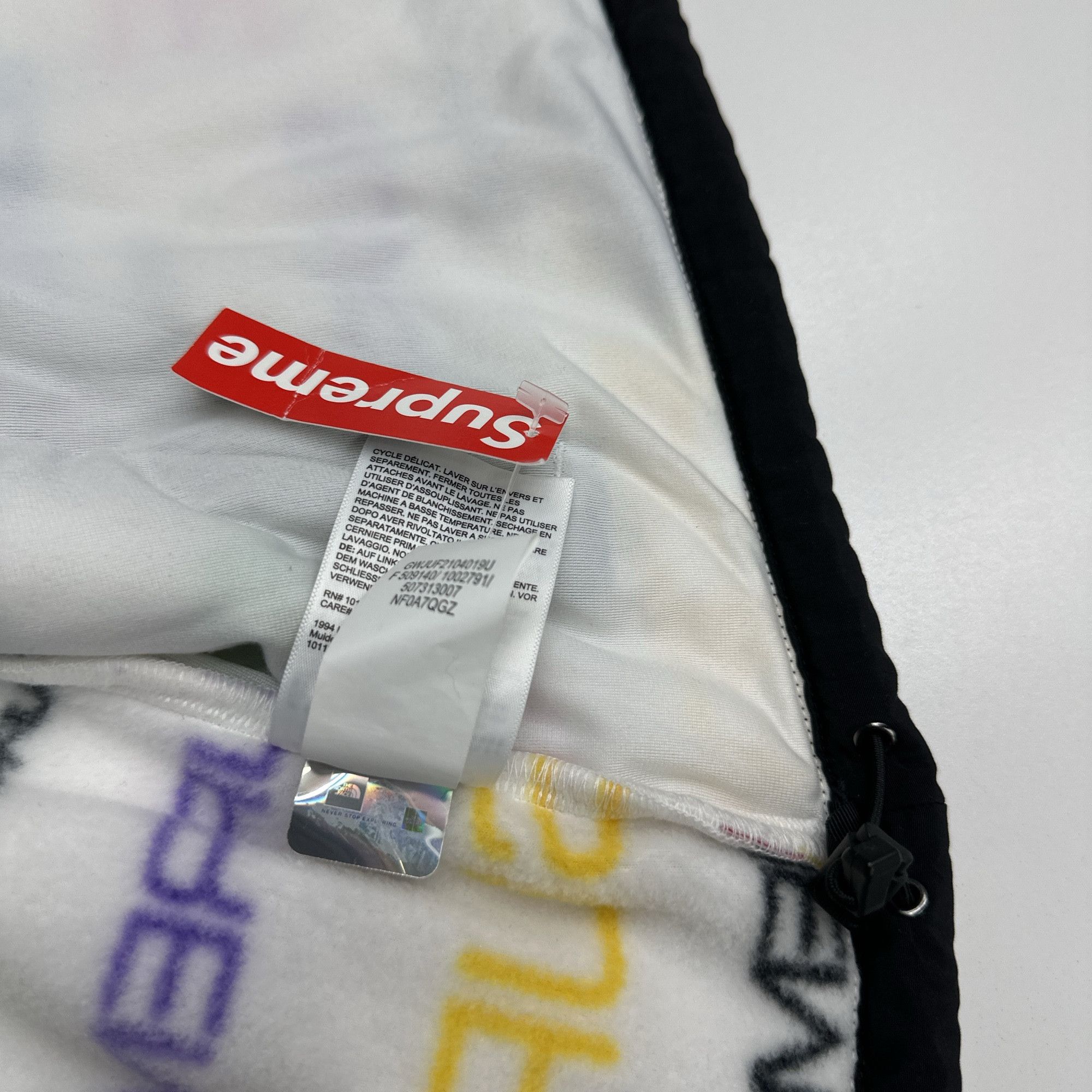 Supreme Supreme x The North Face Multi Logo Steep Tech Jacket L Size US L / EU 52-54 / 3 - 5 Thumbnail