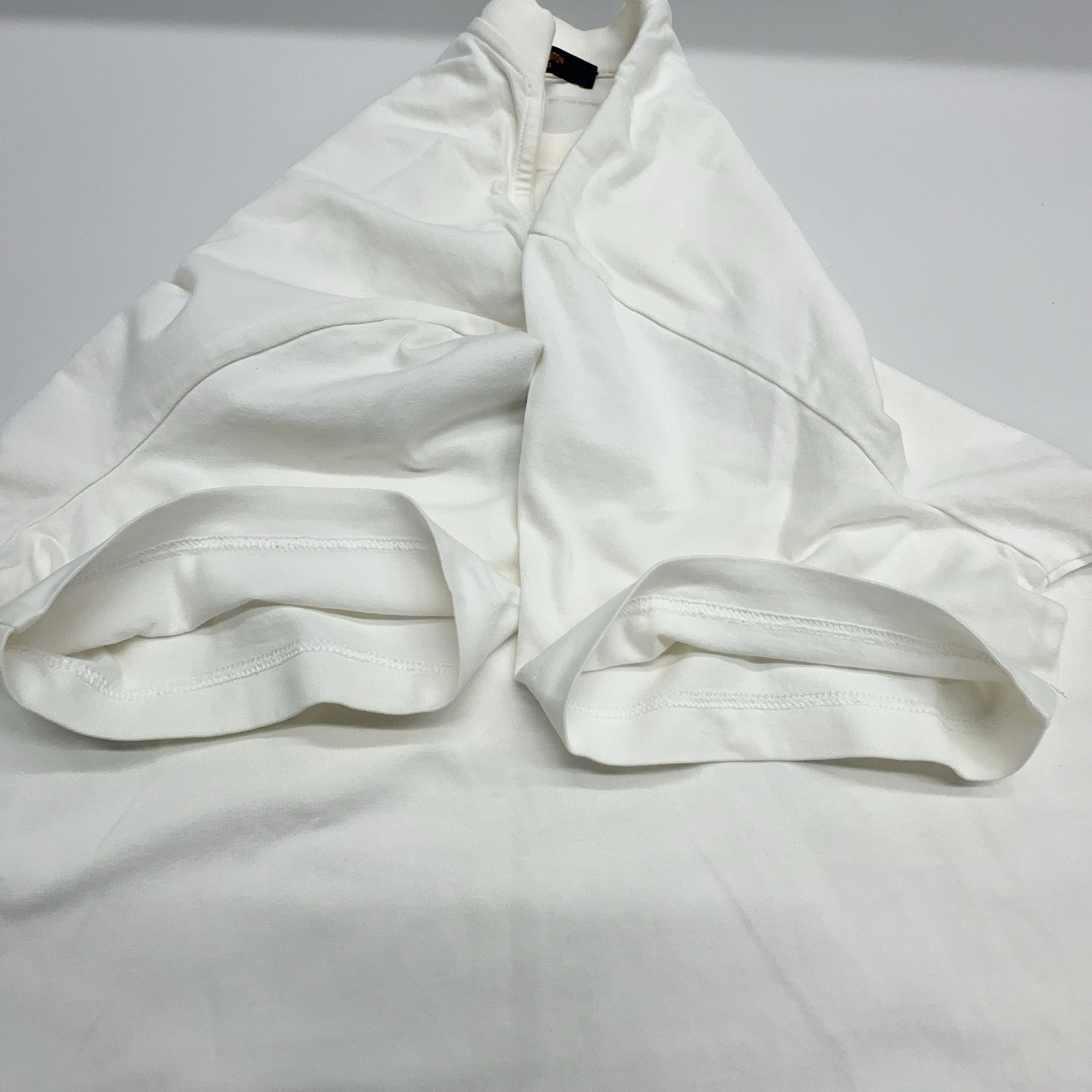 Louis Vuitton Louis Vuitton Graphic Monogram T-Shirt Size M Size US M / EU 48-50 / 2 - 8 Thumbnail