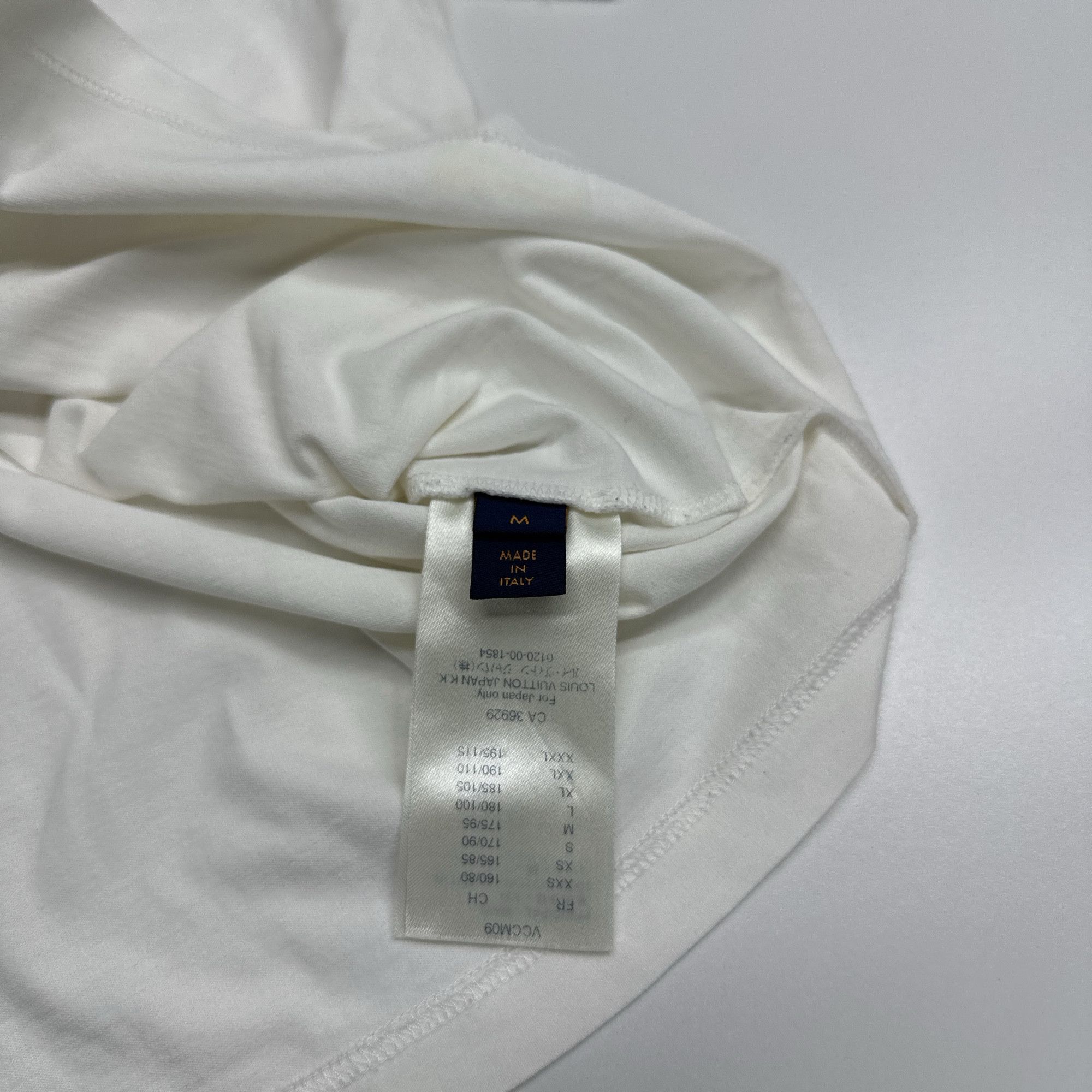 Louis Vuitton Louis Vuitton Graphic Monogram T-Shirt Size M Size US M / EU 48-50 / 2 - 4 Thumbnail