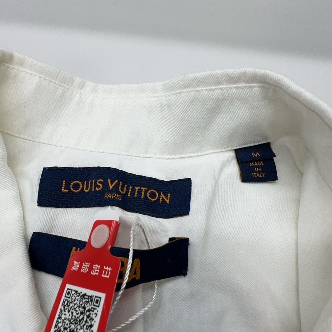Louis Vuitton Louis Vuitton x NBA Logo Shirt Size M Size US M / EU 48-50 / 2 - 3 Thumbnail