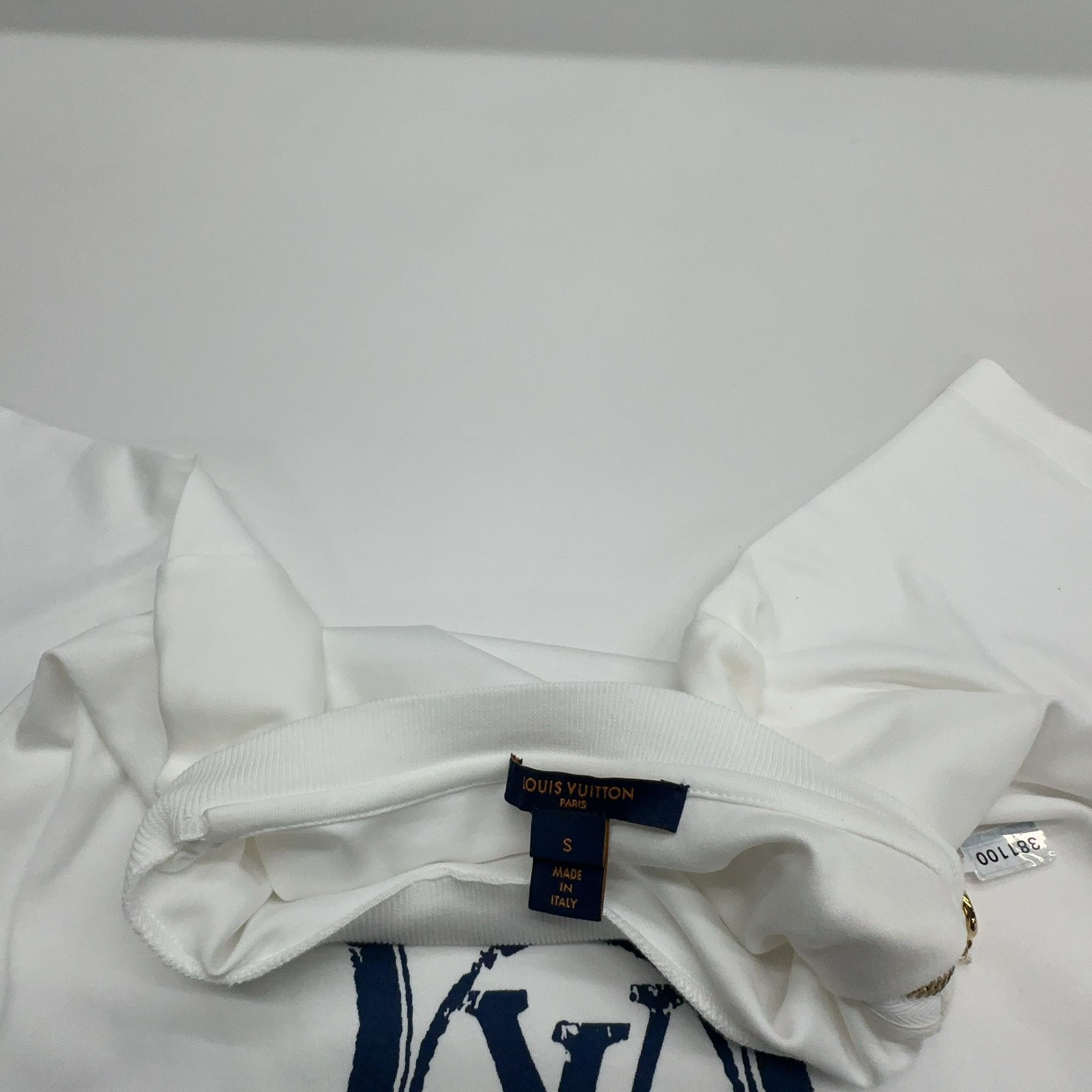 Louis Vuitton Louis Vuitton Since 1854 Crest T-Shirt Size S Size S / US 4 / IT 40 - 5 Thumbnail