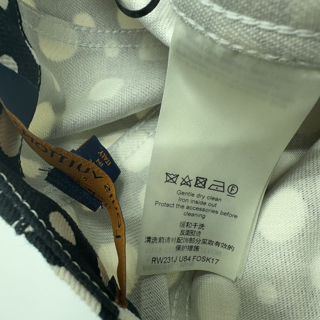 Louis Vuitton Louis Vuitton x Yayoi Kusama Polka Dot Mini Skirt FR 38 Size 27" / US 4 / IT 40 - 4 Thumbnail