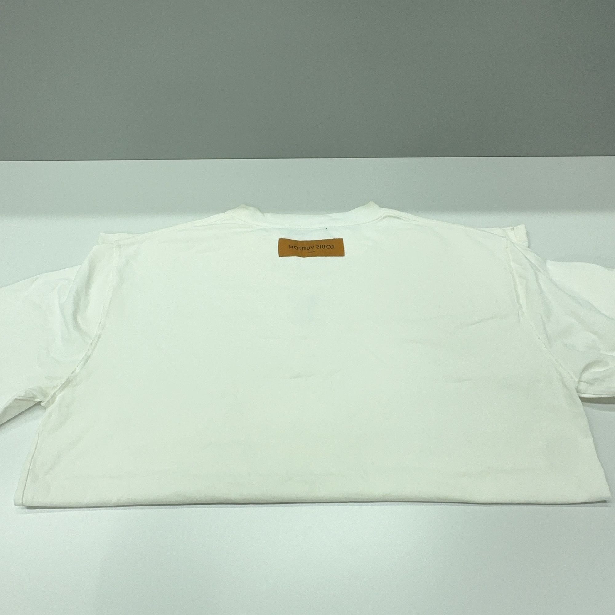 Louis Vuitton Louis Vuitton Logo T-Shirt Size XXL Size US XXL / EU 58 / 5 - 10 Thumbnail
