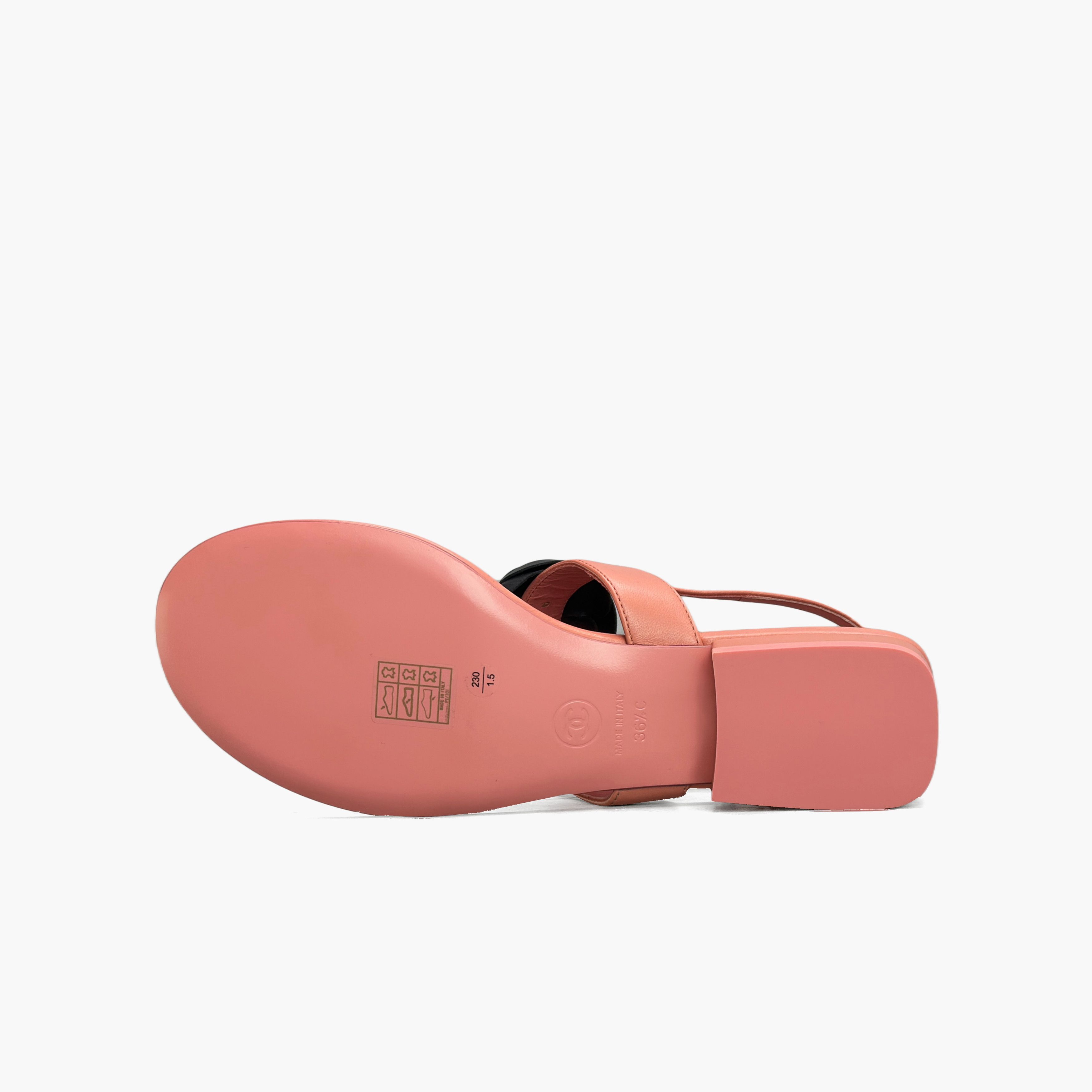 Chanel CHANEL Camellia Leather Thong Sandals Size 36.5 Size US 6.5 / IT 36.5 - 8 Thumbnail