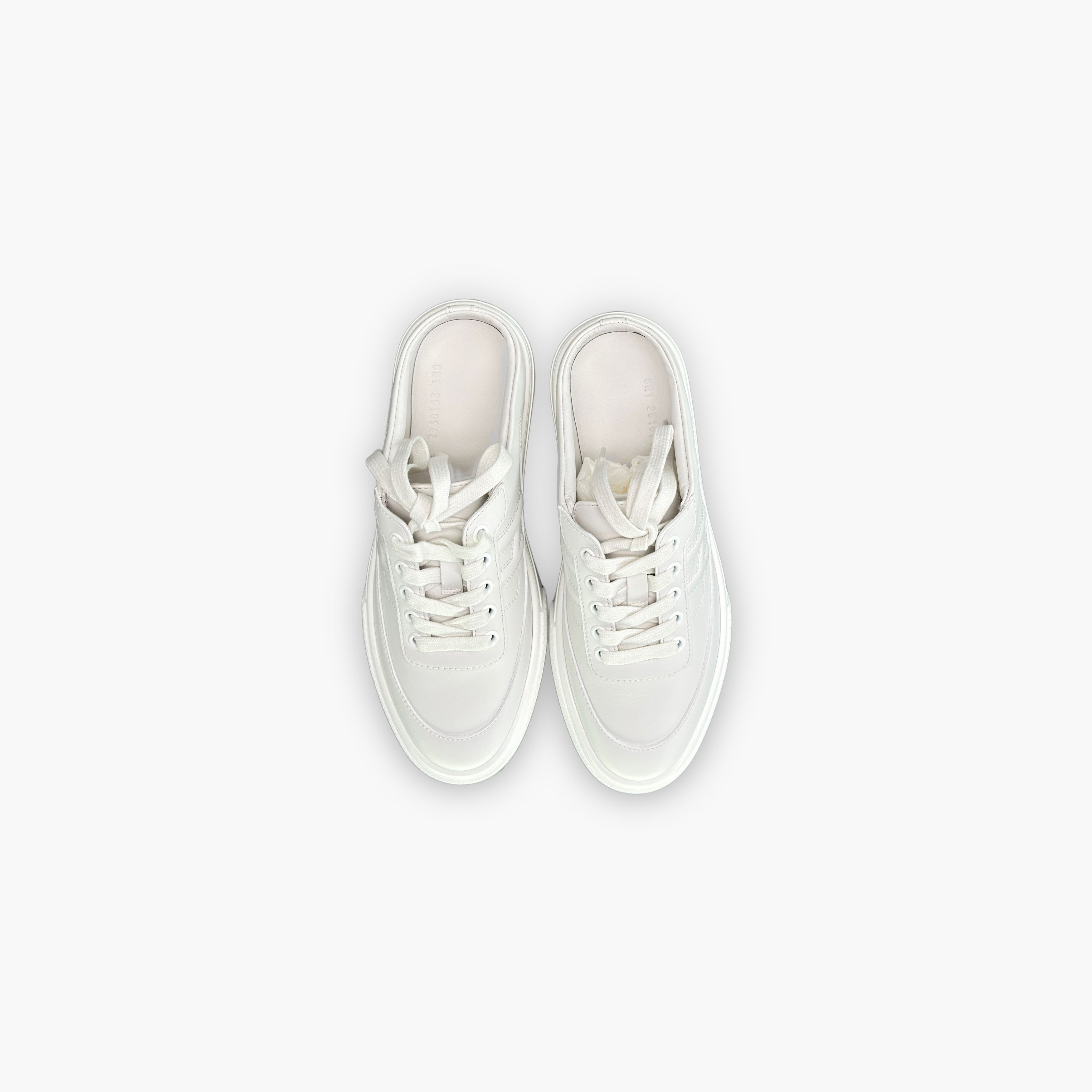 Hermes Hermès Keep White Leather Slip Ons Size 36.5 Size US 6.5 / IT 36.5 - 9 Thumbnail