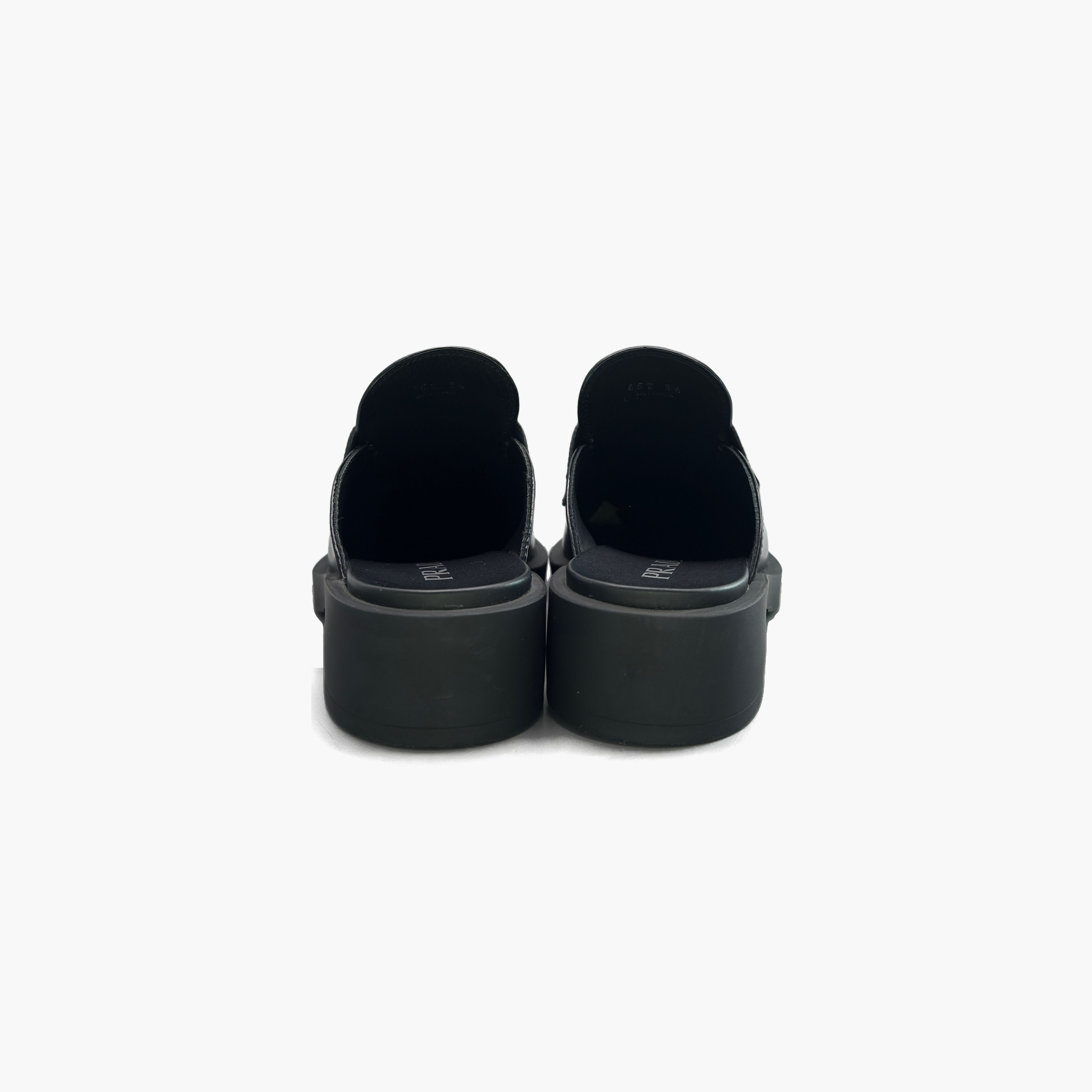 Prada Prada Logo Plaque Leather Mules Size 36 Size US 6 / IT 36 - 6 Thumbnail
