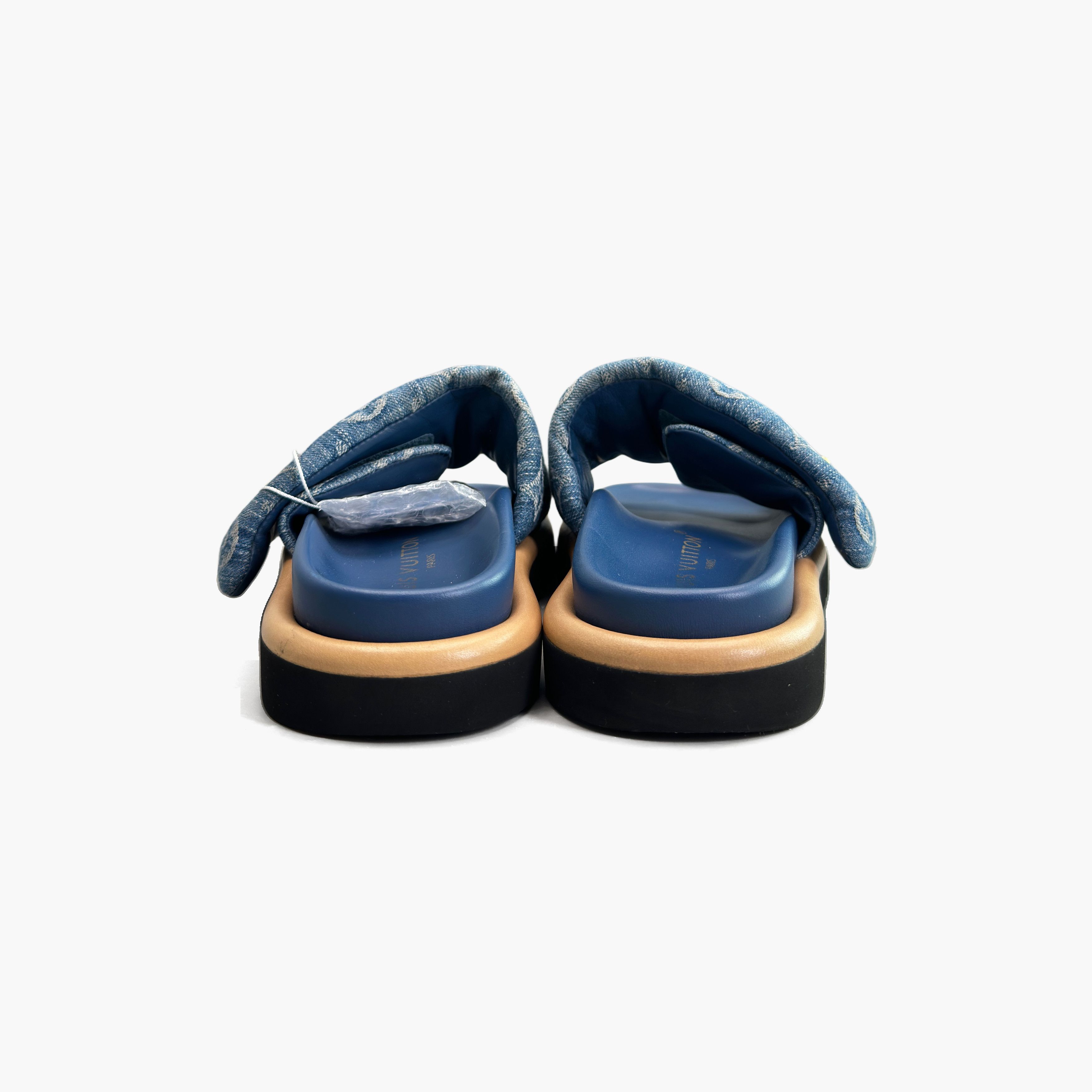 Louis Vuitton Louis Vuitton Monogram Denim Pool Pillow Sandals Size 37 Size US 7 / IT 37 - 6 Thumbnail