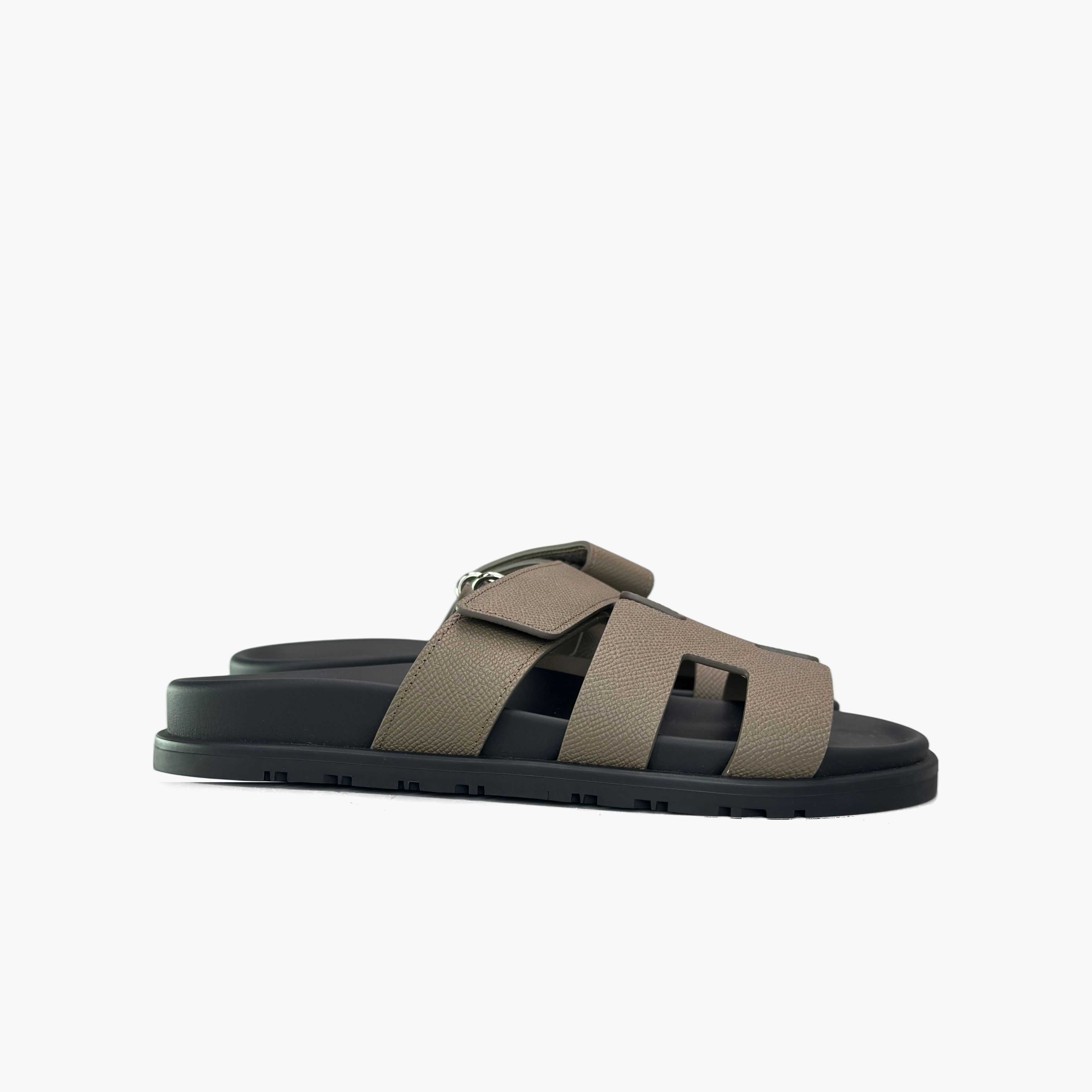 Hermes Hermes Chypre Sandals Elephant Gray Size 37.5 Size US 7.5 / IT 37.5 - 4 Thumbnail