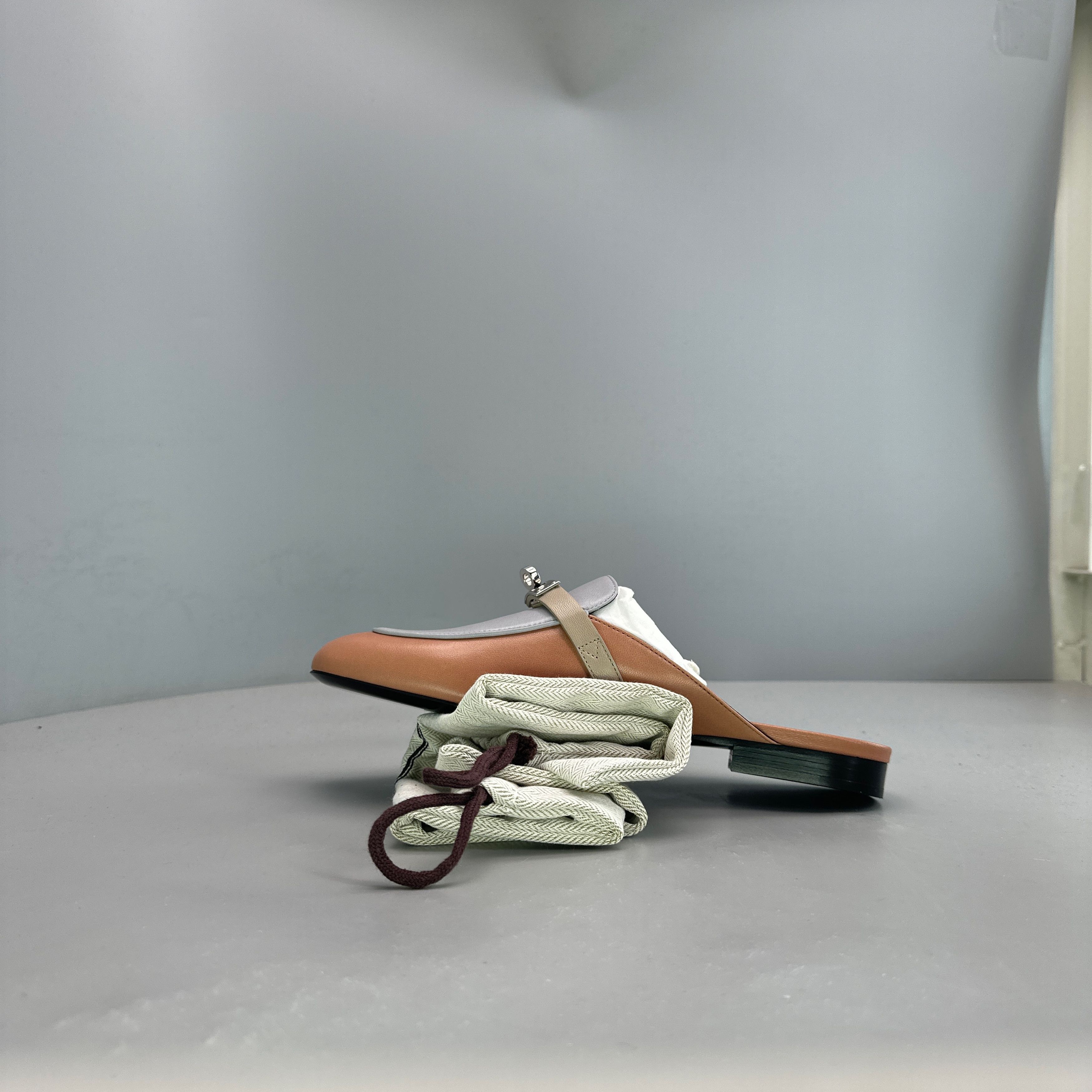 Hermes Hermès Oz Mules Size 38 Size US 7 / IT 37 - 10 Thumbnail