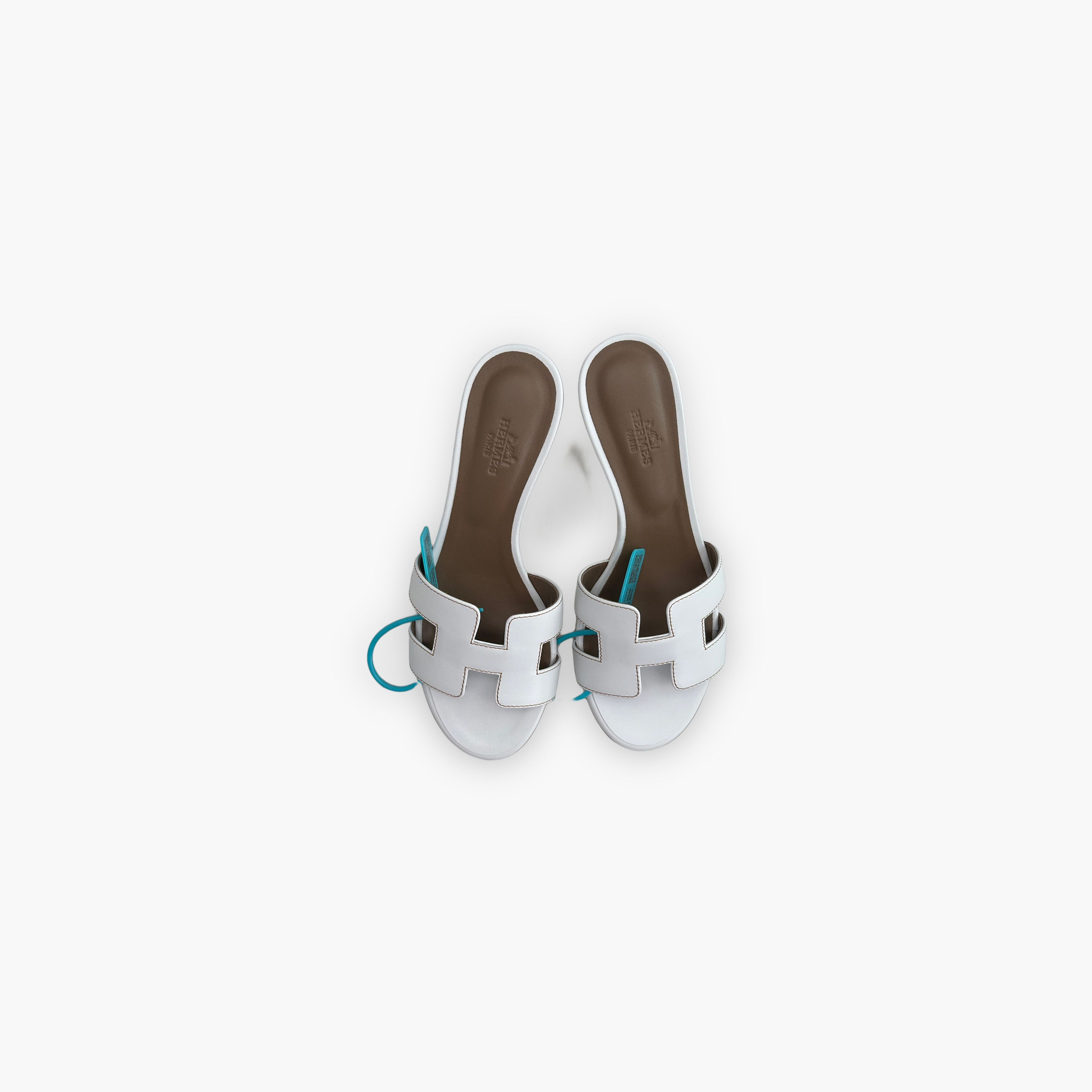 Hermes Hermes Oasis White Leather Sandals Size 35.5 Size US 5.5 / IT 35.5 - 9 Thumbnail