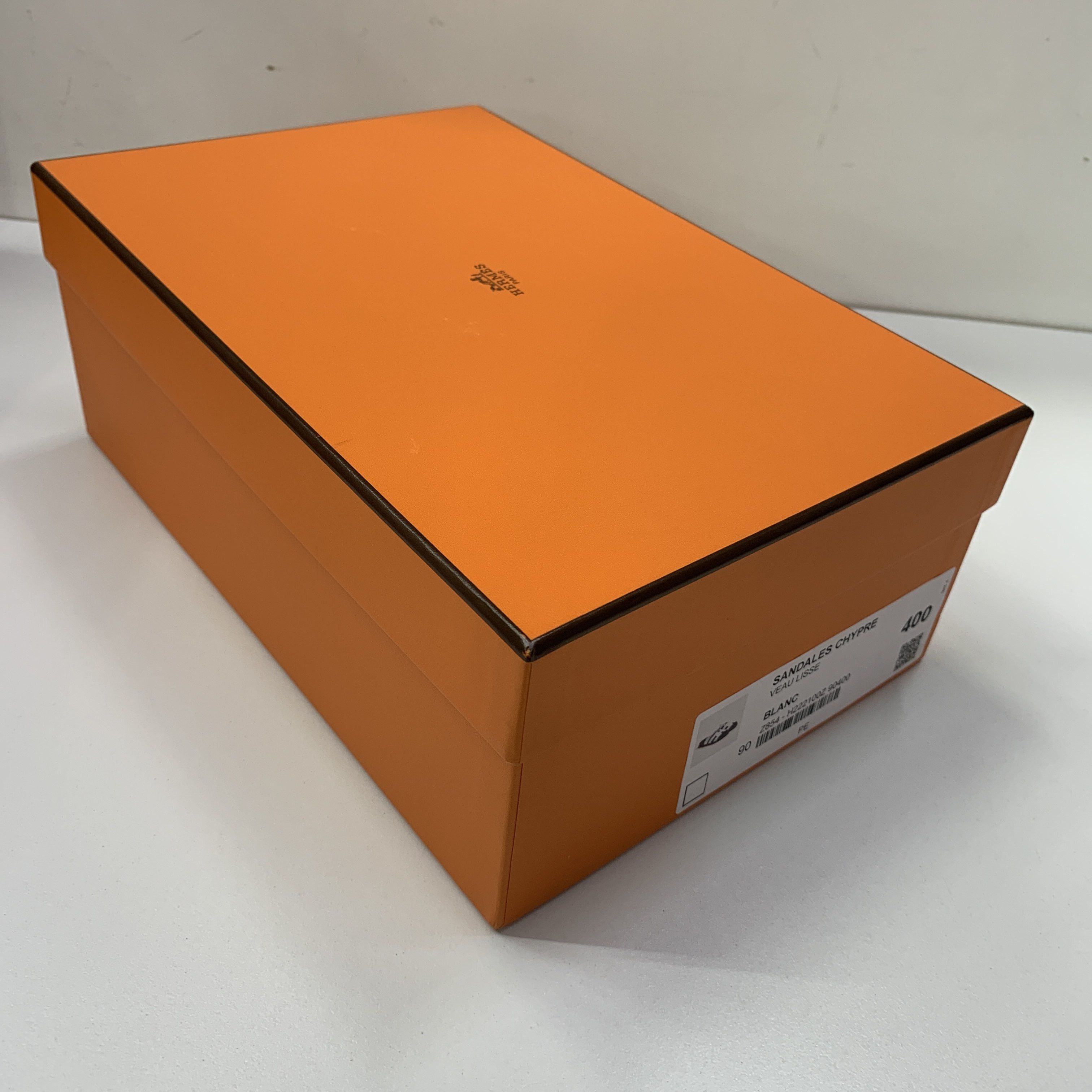 Hermes Hermes White Leather Chypre Sandals Size 40 Size US 10 / IT 40 - 10 Thumbnail