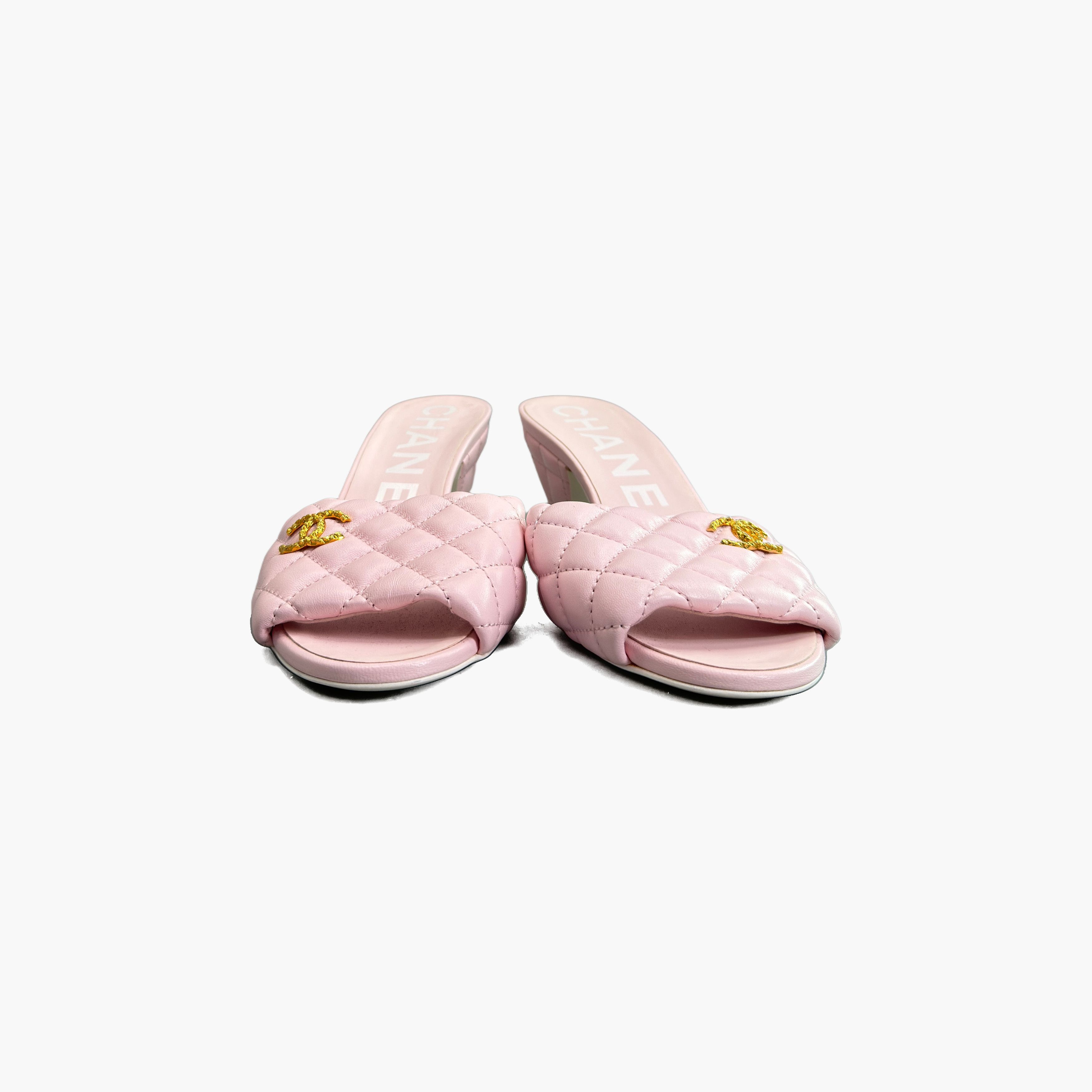 Chanel CHANEL Quilted CC Logo Sandals Size 37 Size US 7 / IT 37 - 5 Thumbnail