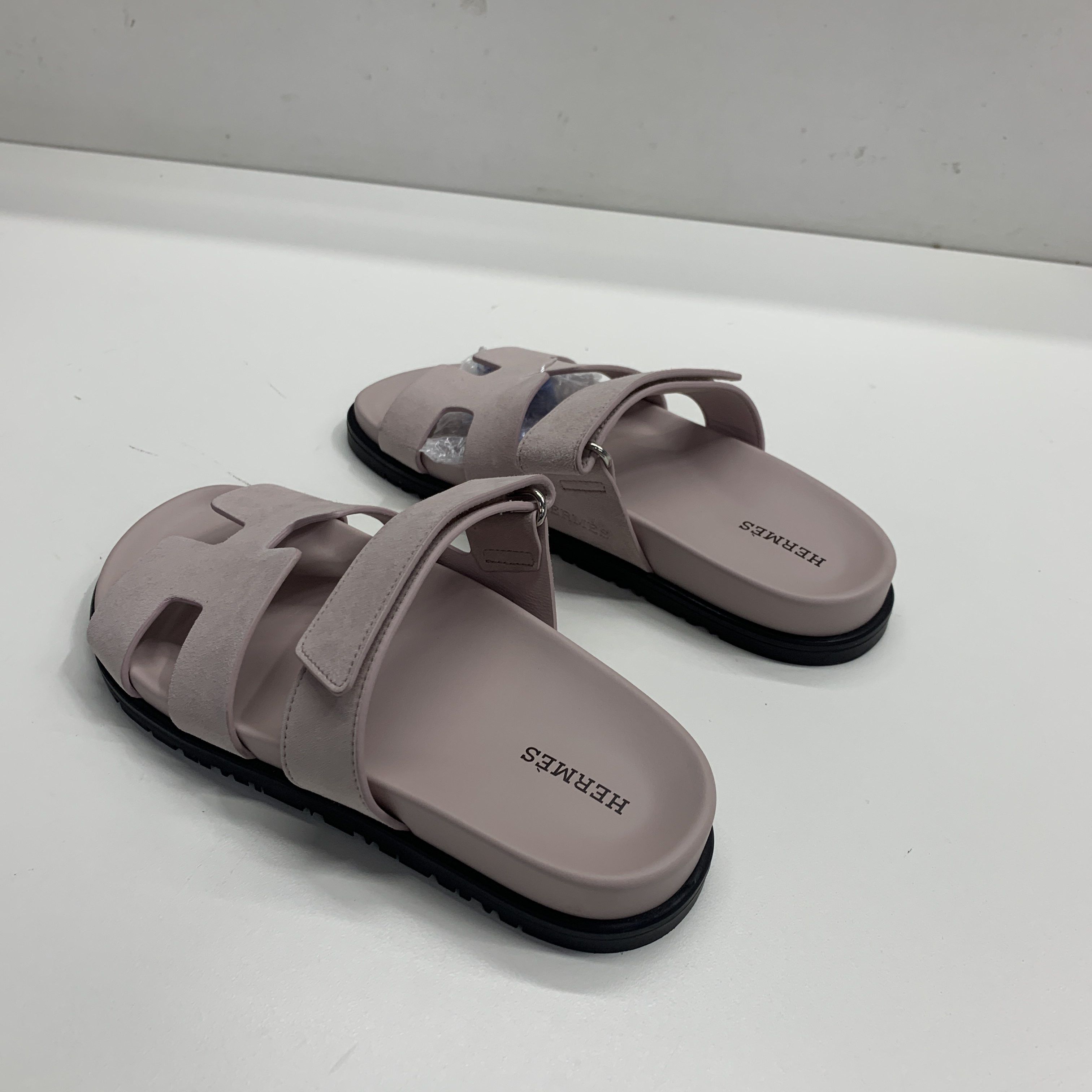 Hermes Hermès Chypre Suede Sandals Size 36.5 Size US 6.5 / IT 36.5 - 12 Thumbnail