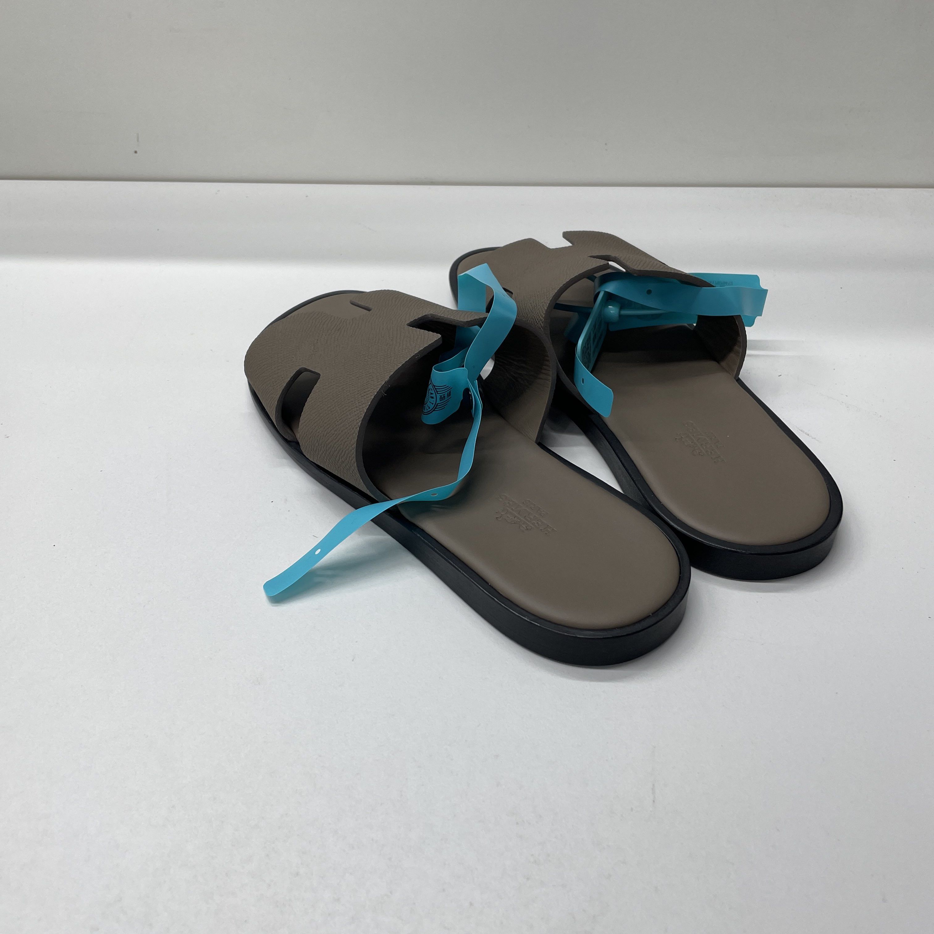 Hermes Hermès Izmir Leather Sandals Size 40 Size US 7 / EU 40 - 12 Thumbnail