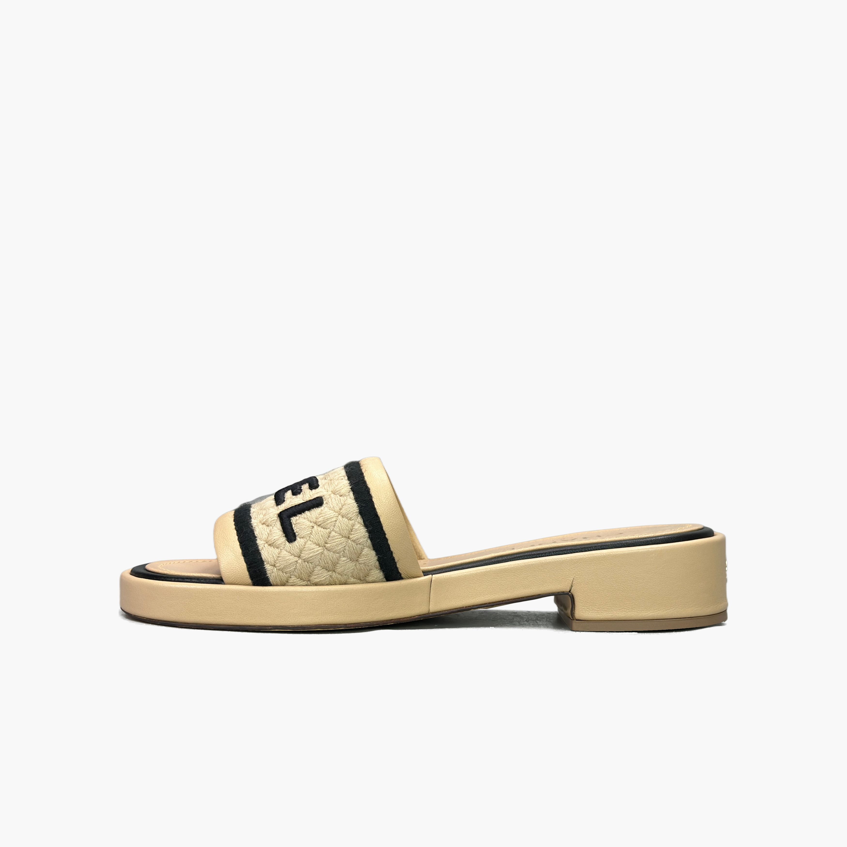 Chanel CHANEL Logo Slide Sandals Size 37.5 Size US 7.5 / IT 37.5 - 3 Thumbnail