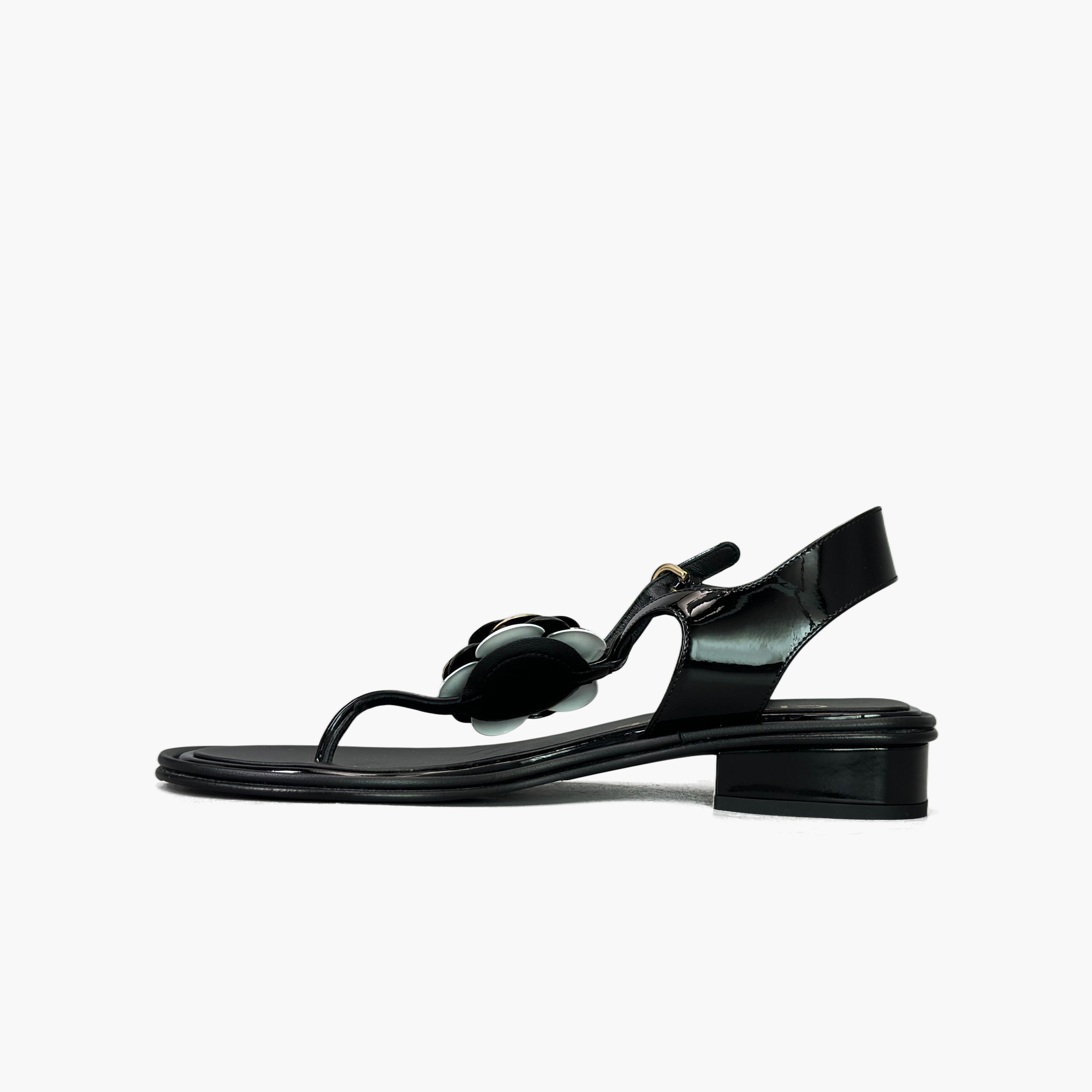 Chanel CHANEL Camellia Patent Leather Thong Sandals Size 37 Size US 7 / IT 37 - 3 Thumbnail