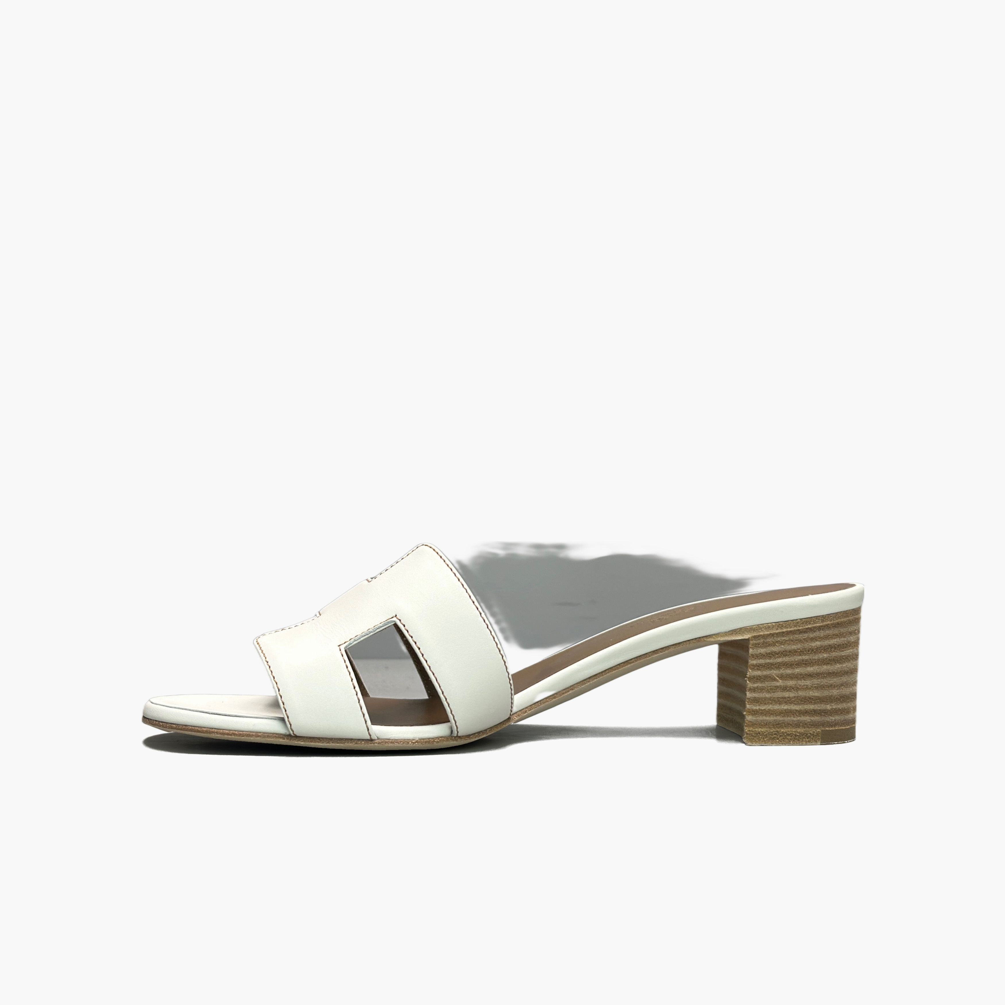 Hermes Hermes Oasis White Leather Sandals Size 37 Size US 7 / IT 37 - 3 Thumbnail