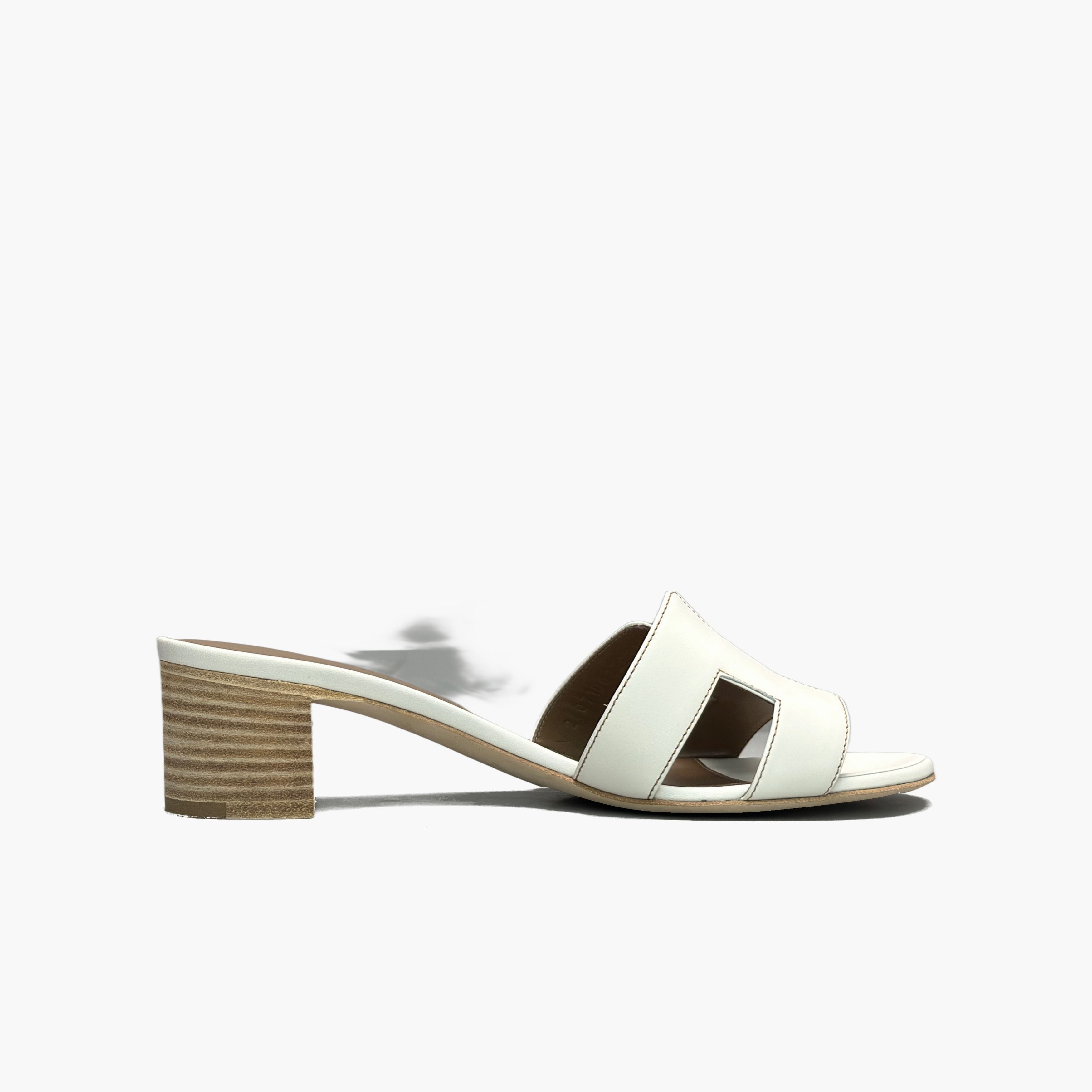 Hermes Hermes Oasis White Leather Sandals Size 37 Size US 7 / IT 37 - 2 Thumbnail