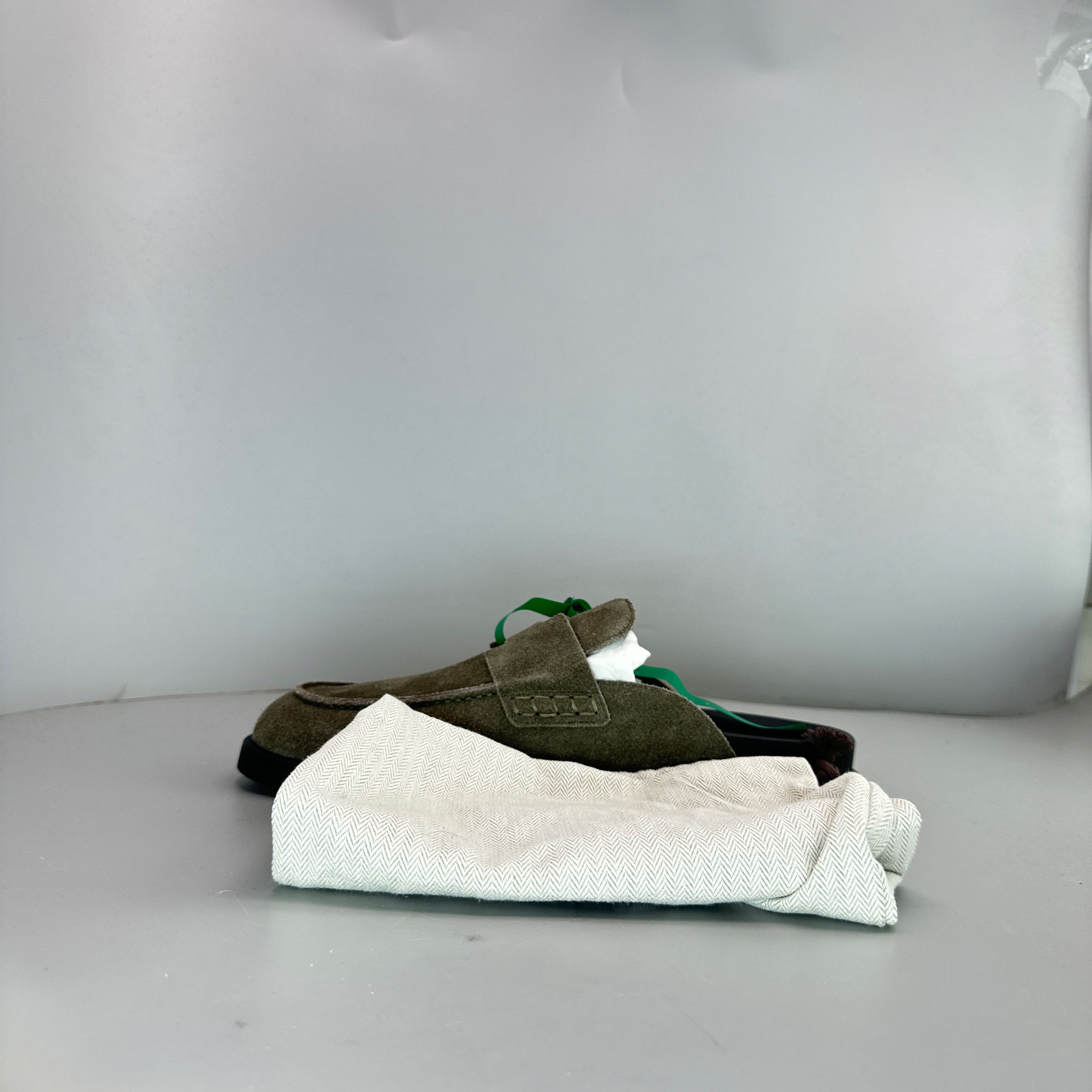 Hermes Hermès Suede Slip Ons Size 42 Size US 9 / EU 42 - 10 Thumbnail