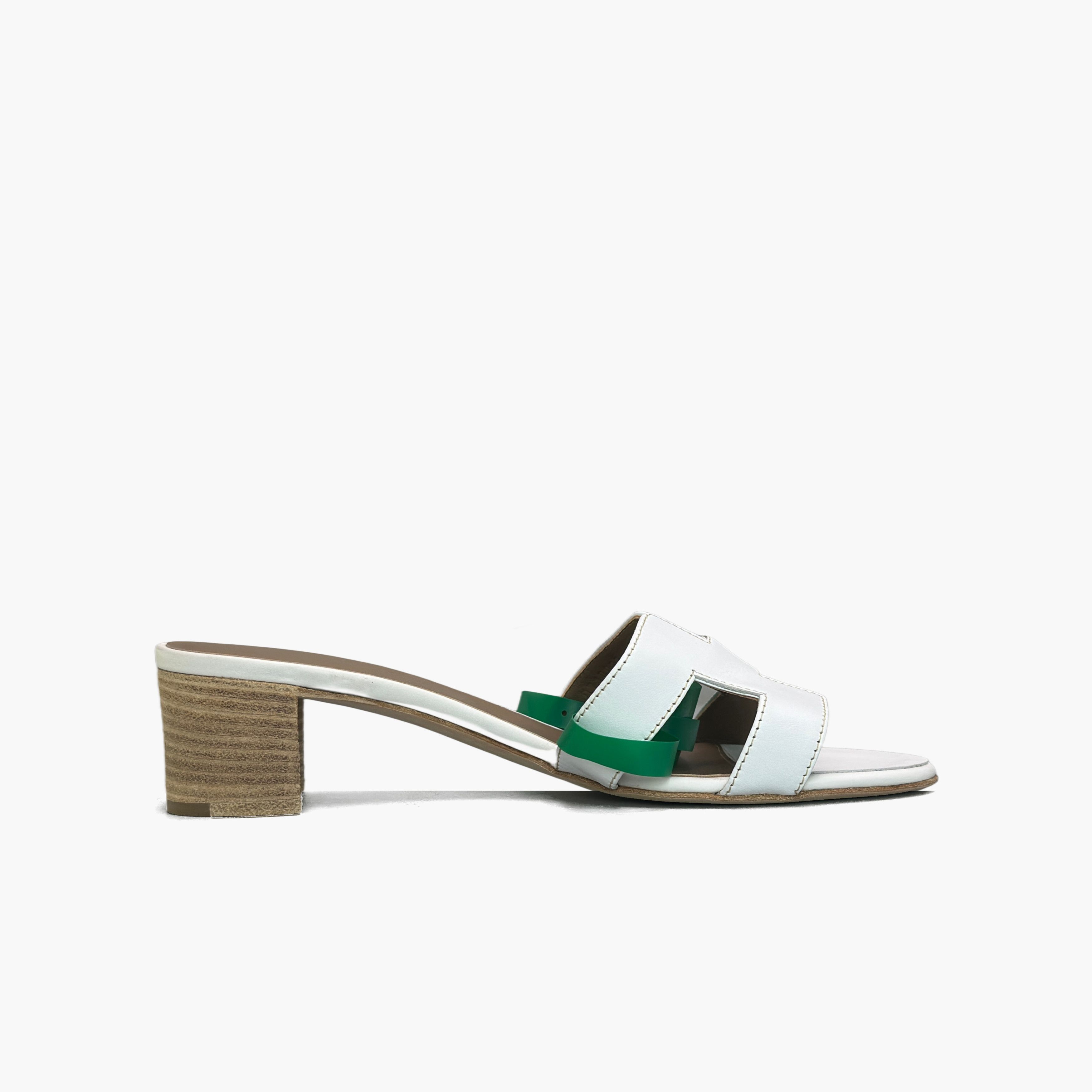 Hermes Hermès White Leather Oasis Sandals Size 38 Size US 7 / IT 37 - 2 Thumbnail